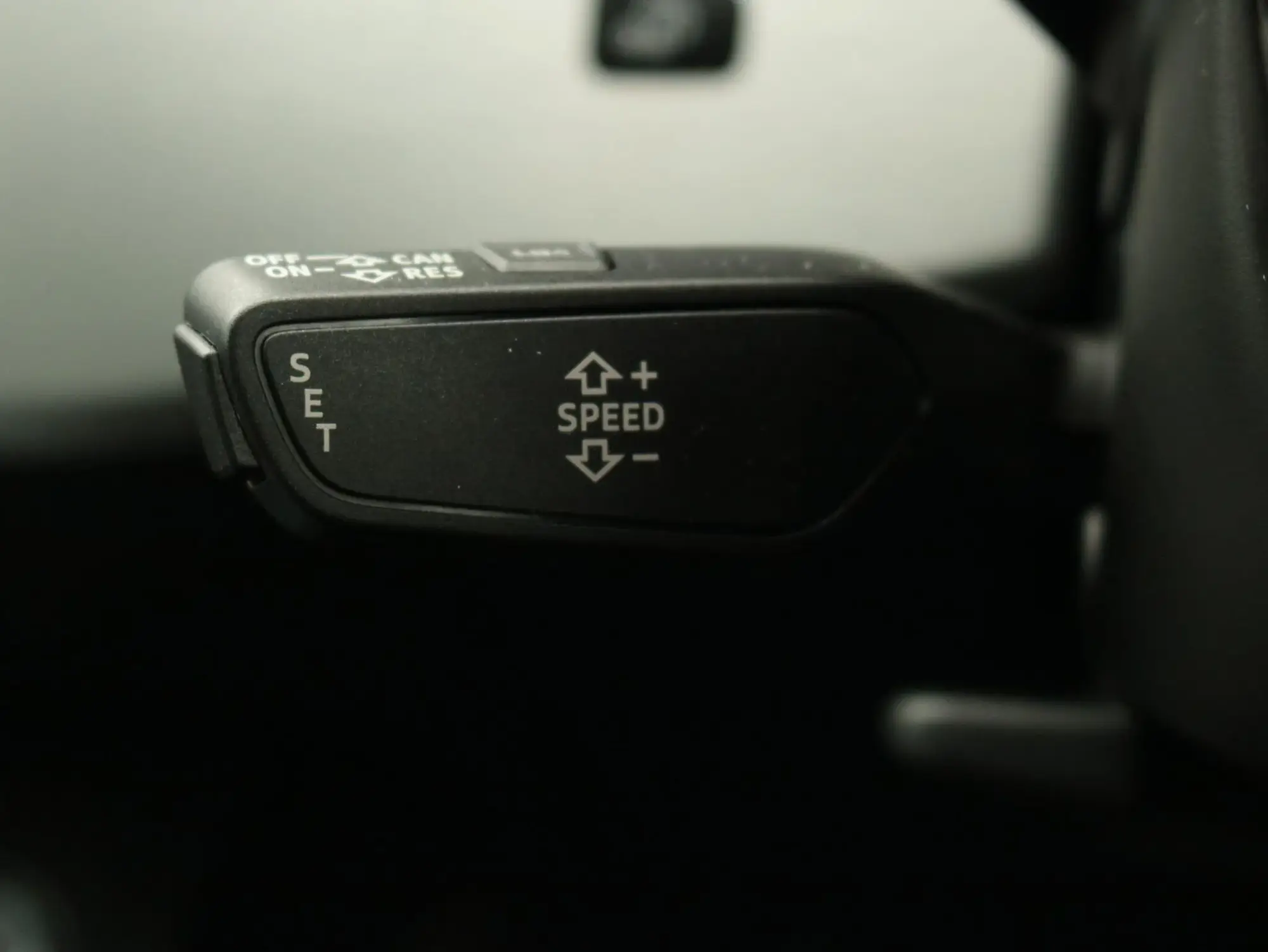 Audi A4 Saloon Image 18