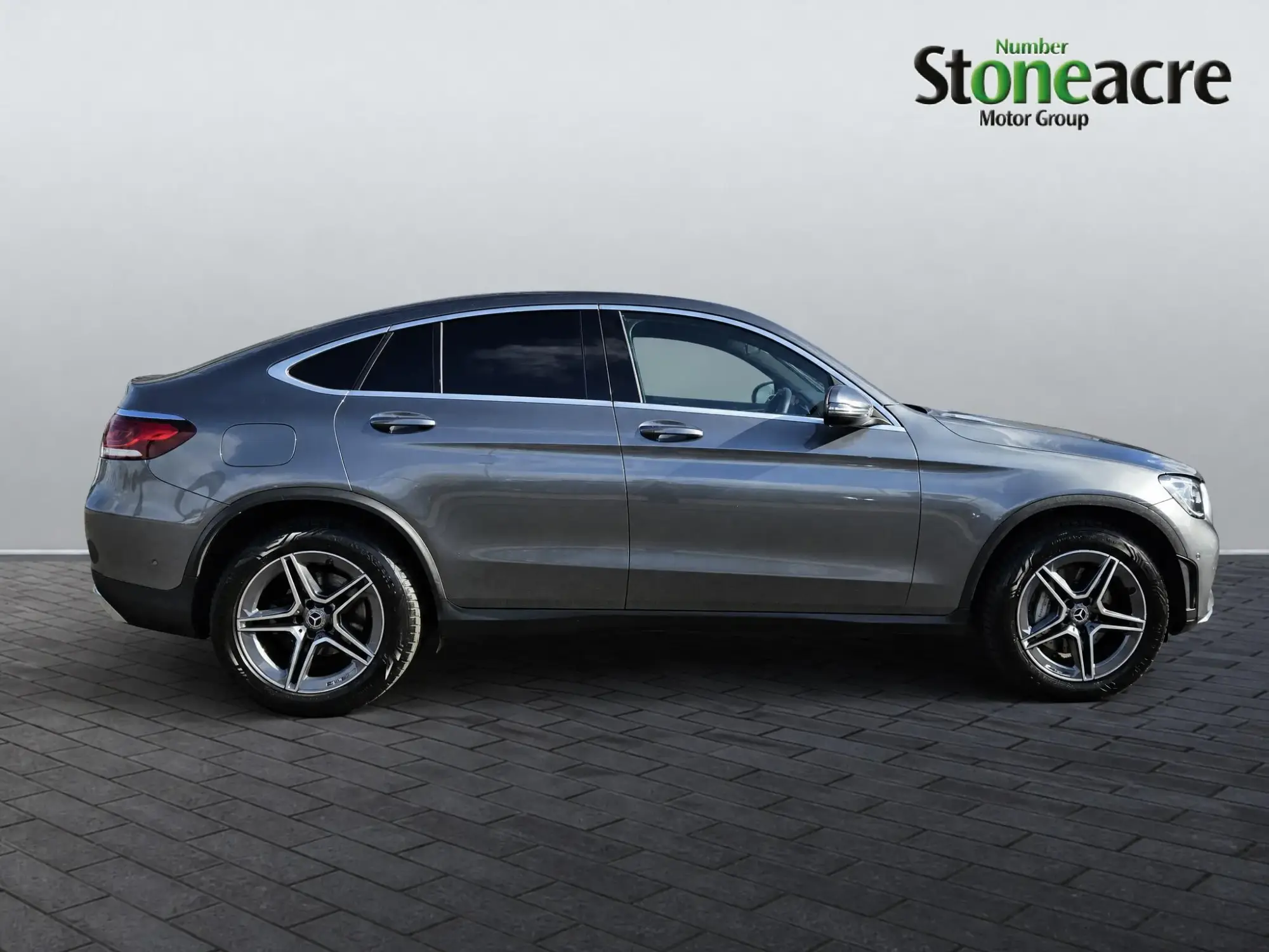 Mercedes-Benz GLC 2.0 GLC300h MHEV AMG Line Coupe G-Tronic+ 4MATIC Euro 6 (s/s) 5dr SK21LJB Image 2 Mercedes-Benz GLC 2.0 GLC300h MHEV AMG Line Coupe G-Tronic+ 4MATIC Euro 6 (s/s) 5dr SK21LJB Image 2
