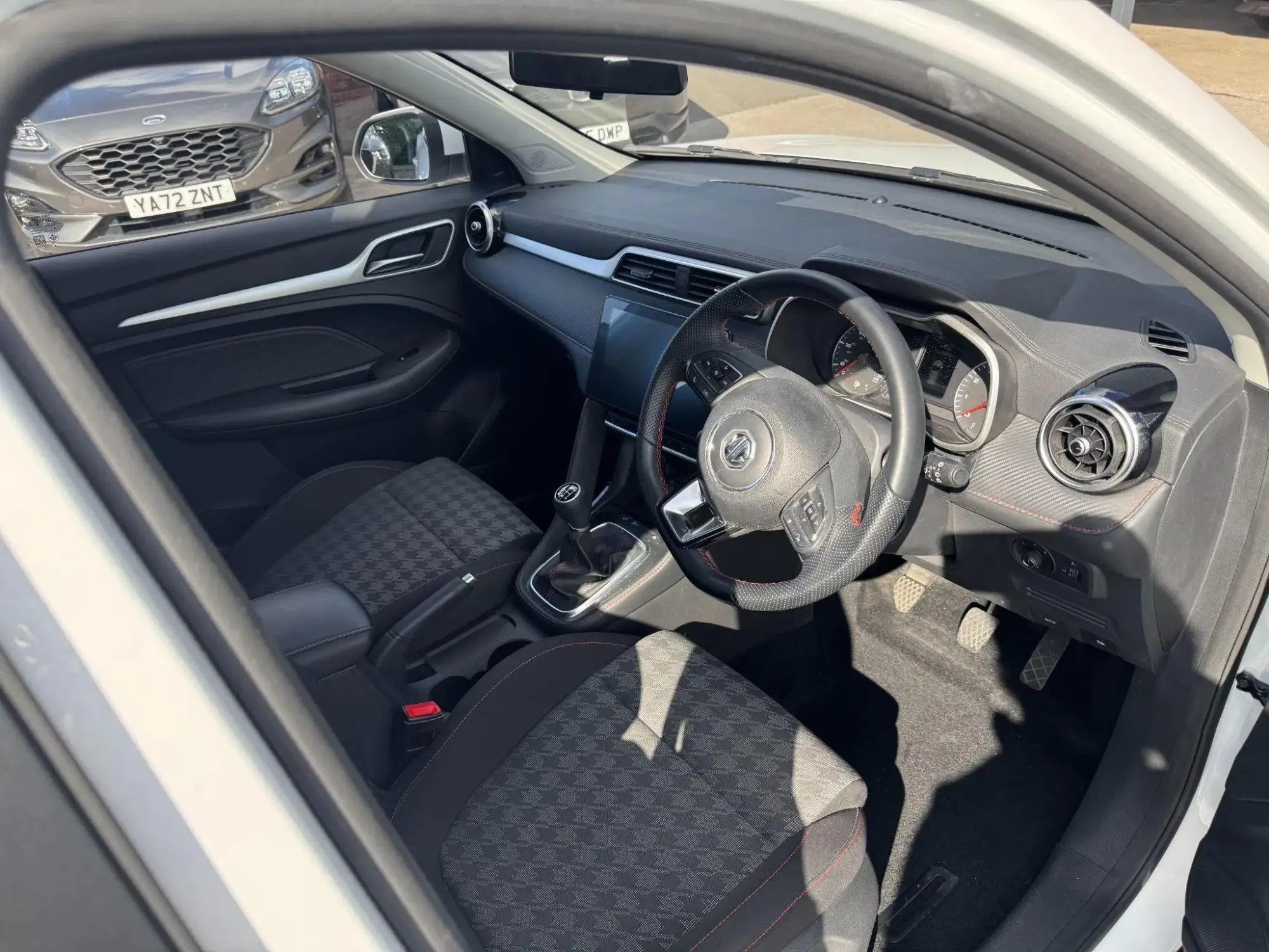 MG ZS Image 9