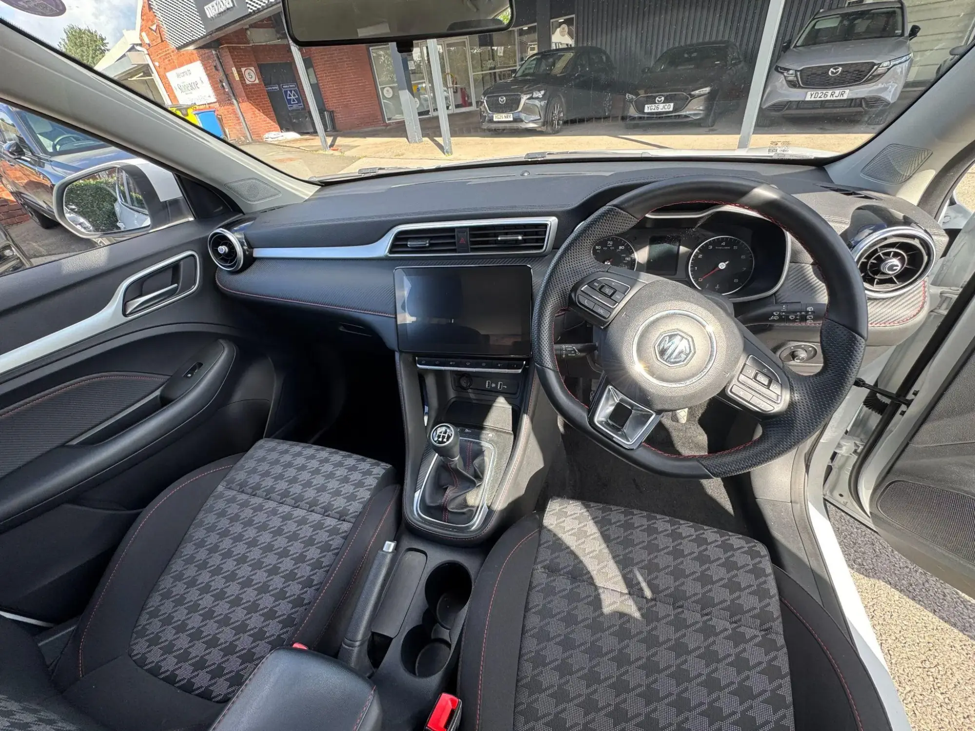 MG ZS Image 10