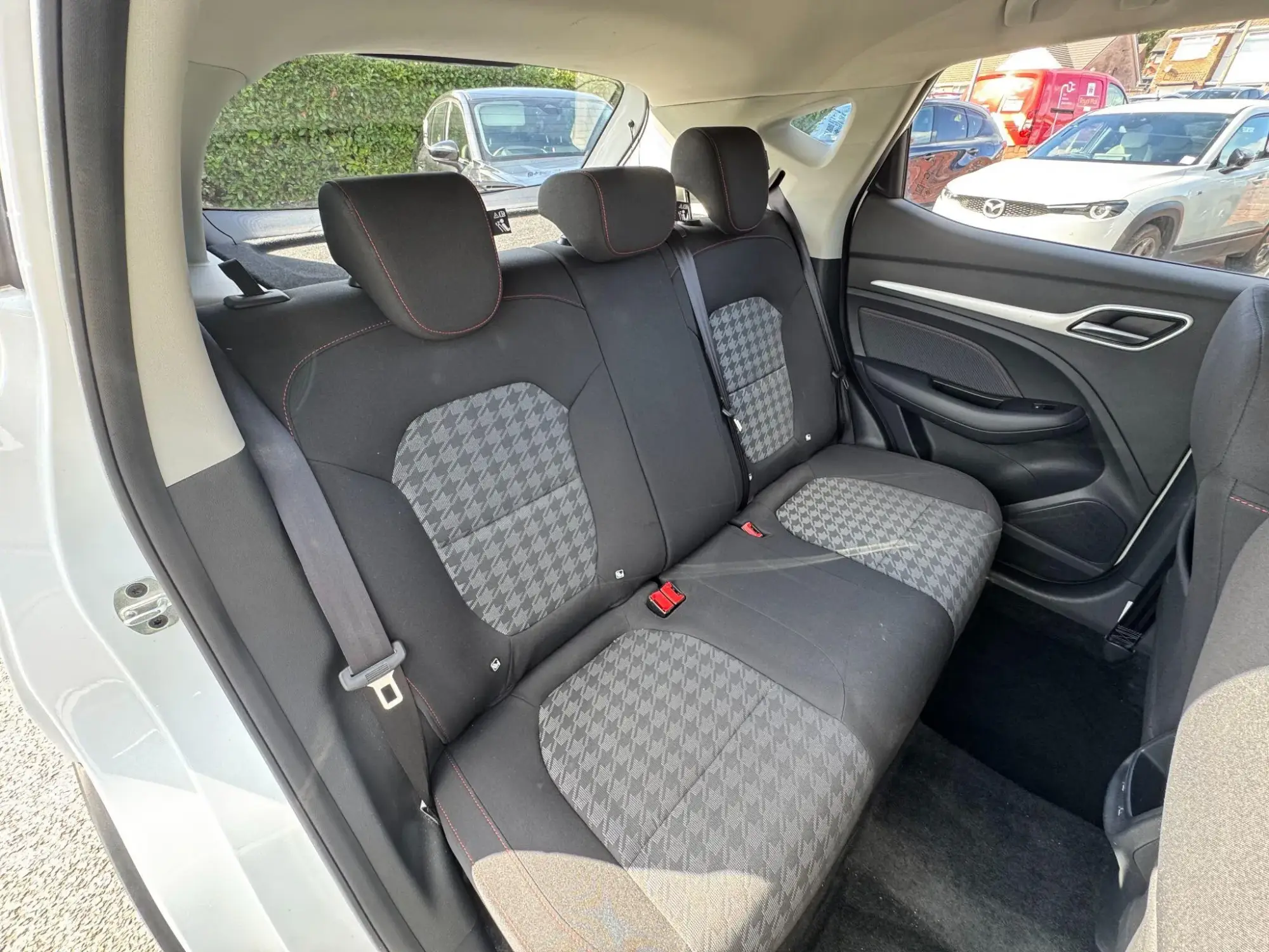 MG ZS Image 14