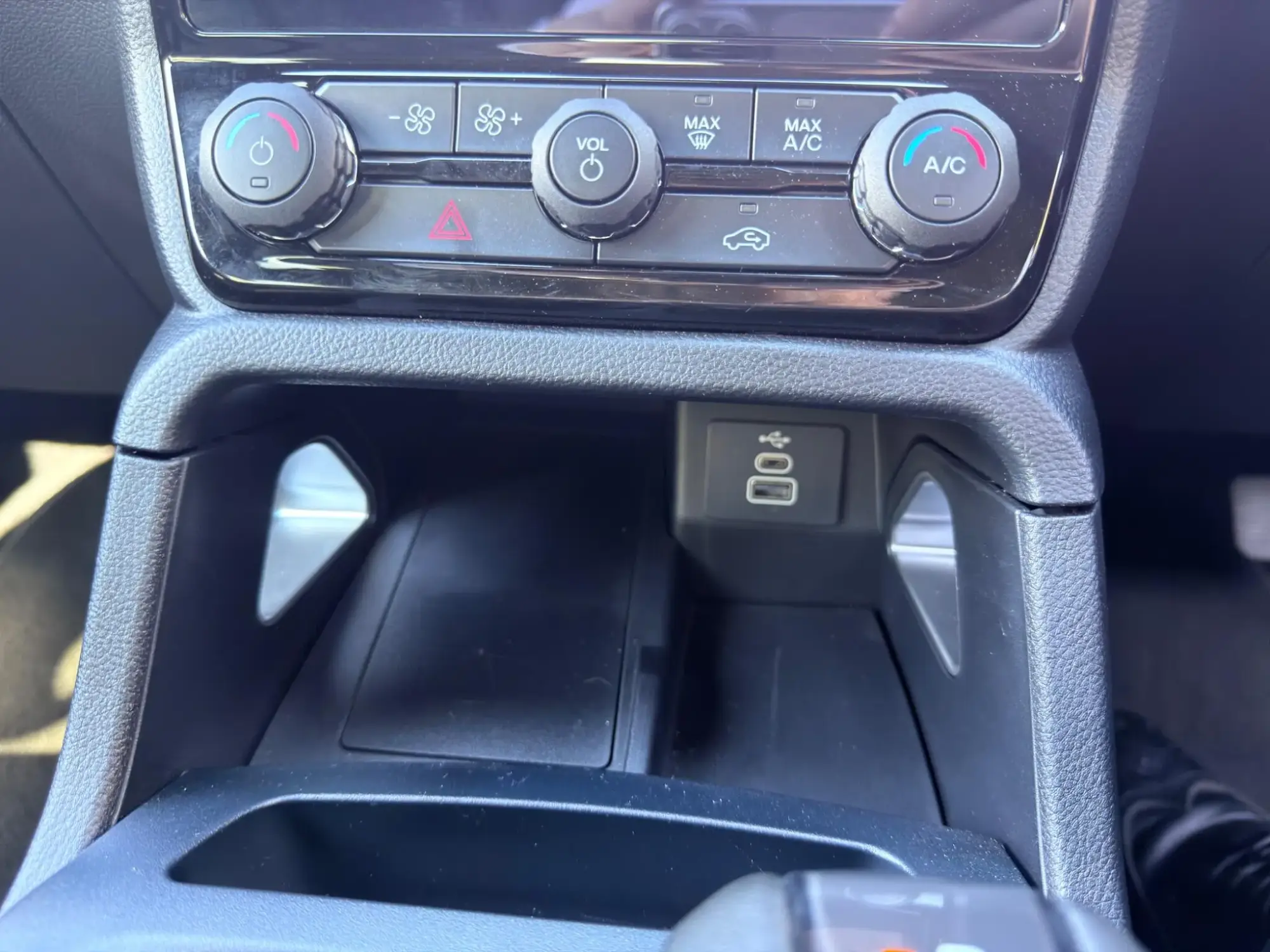 Ford Ranger Image 11