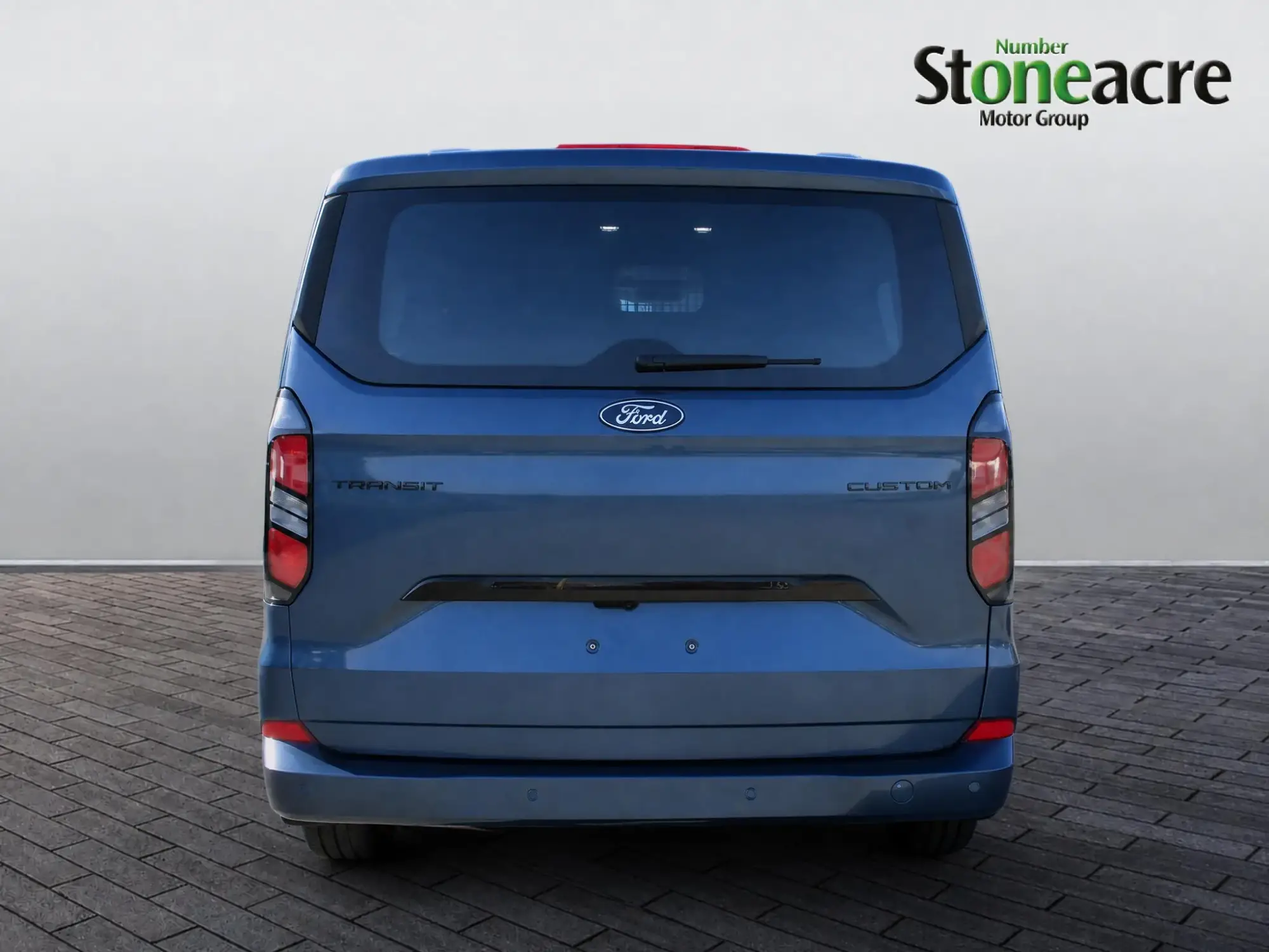 Ford Transit Custom Image 4