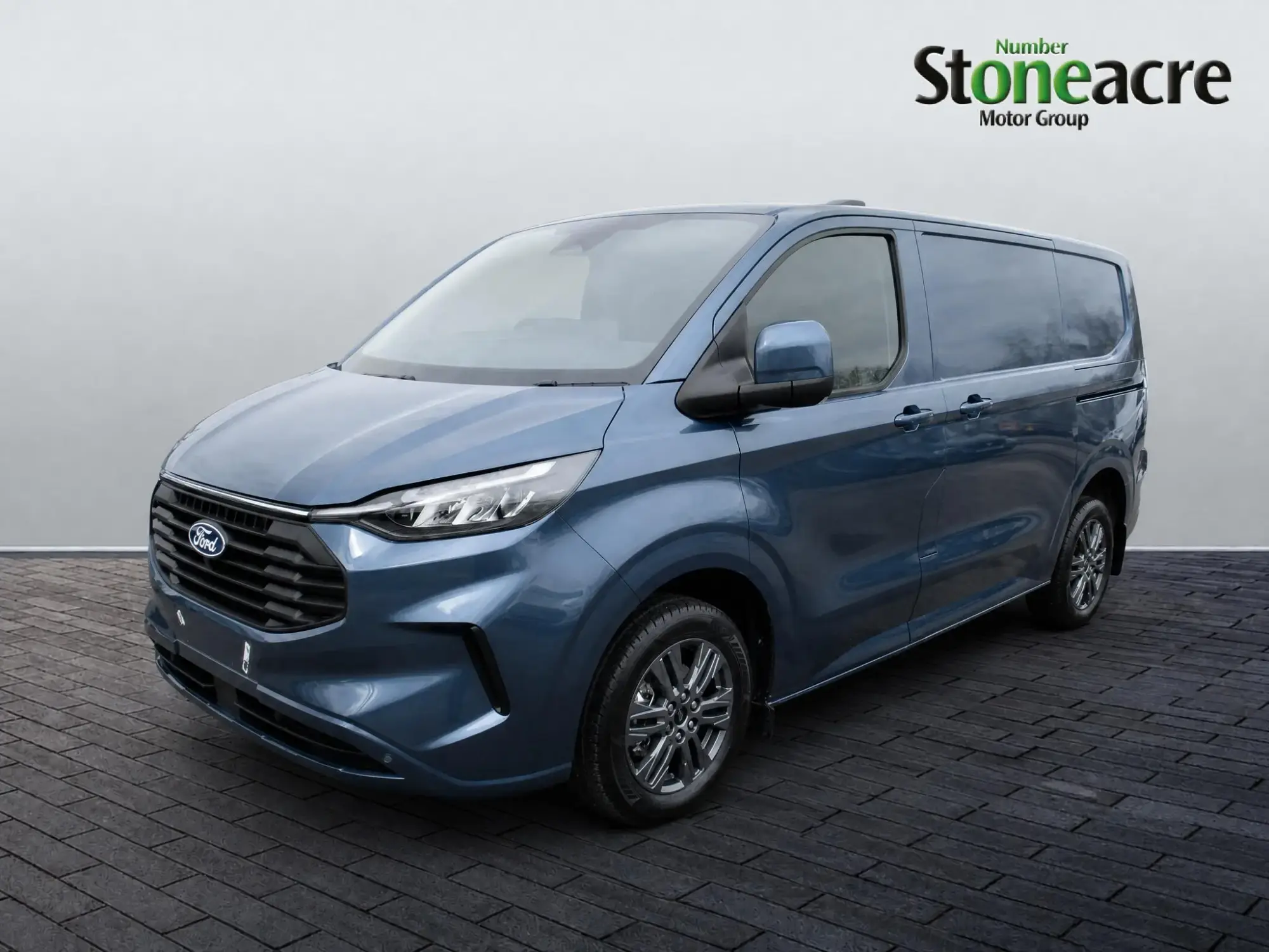 Ford Transit Custom Image 6