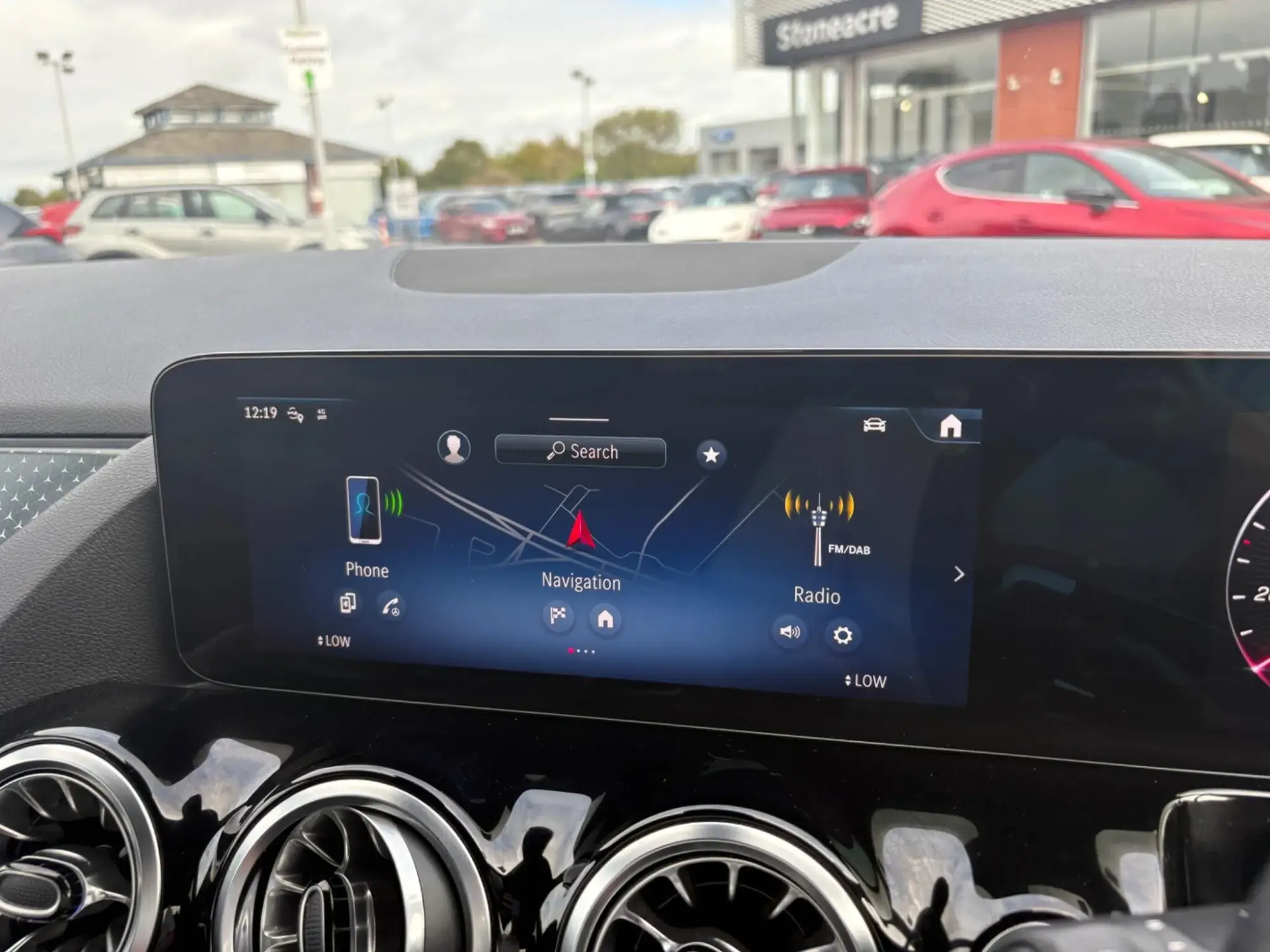 Mercedes-Benz GLA Image 18