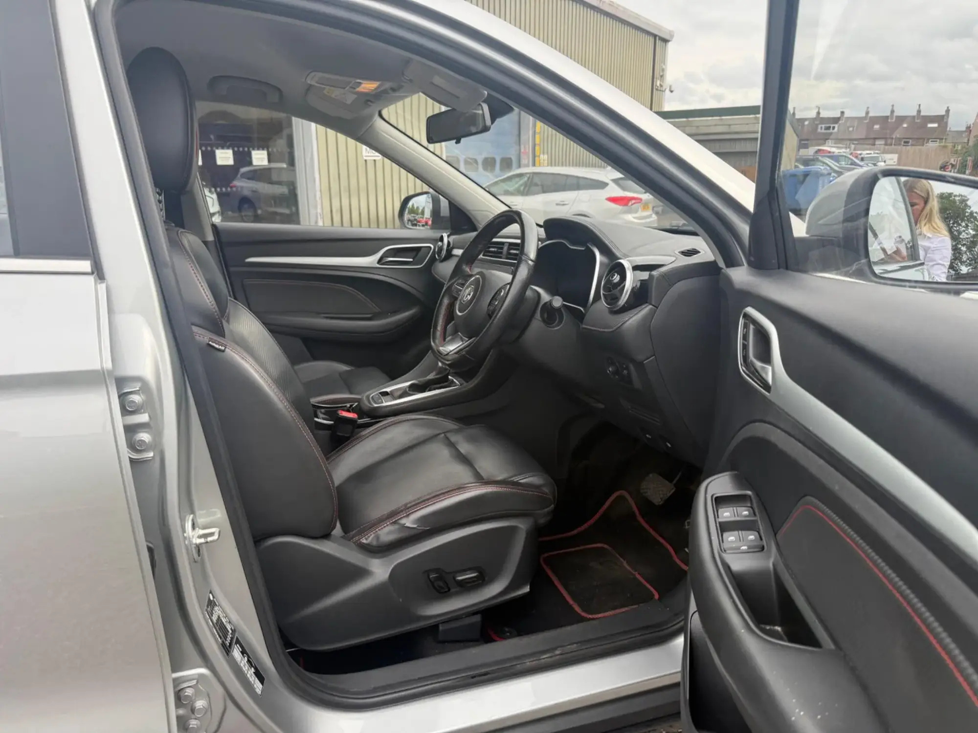 MG ZS Image 10 MG ZS Image 10