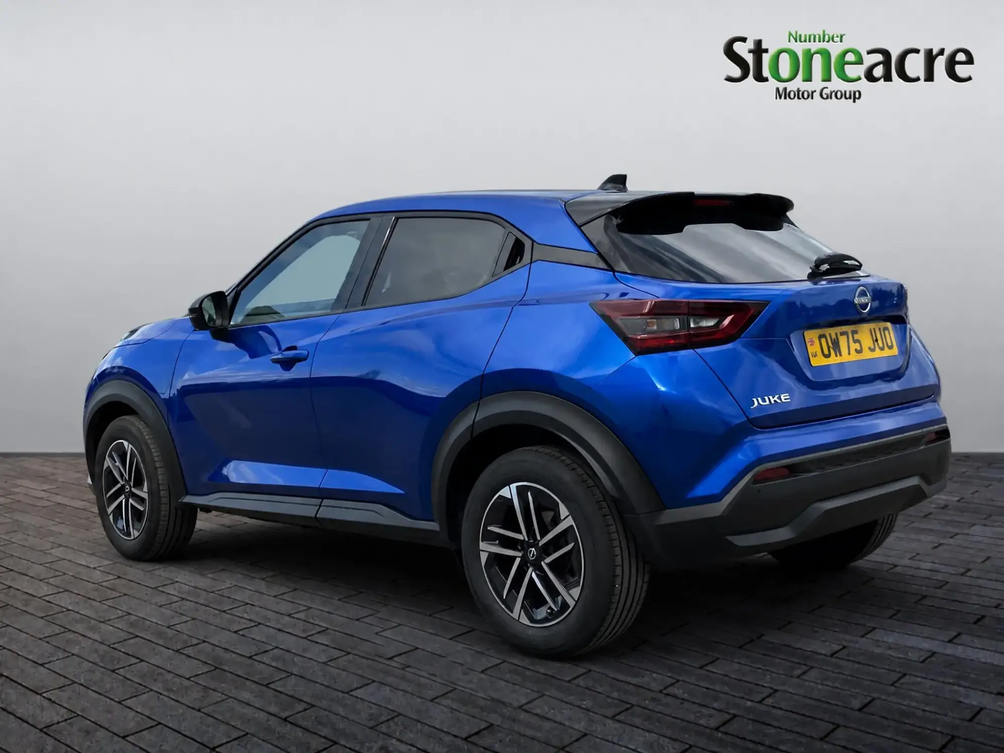 Nissan Juke 1.0 DIG-T N-Connecta Euro 6 (s/s) 5dr OW75JUO Image 3 Nissan Juke 1.0 DIG-T N-Connecta Euro 6 (s/s) 5dr OW75JUO Image 3