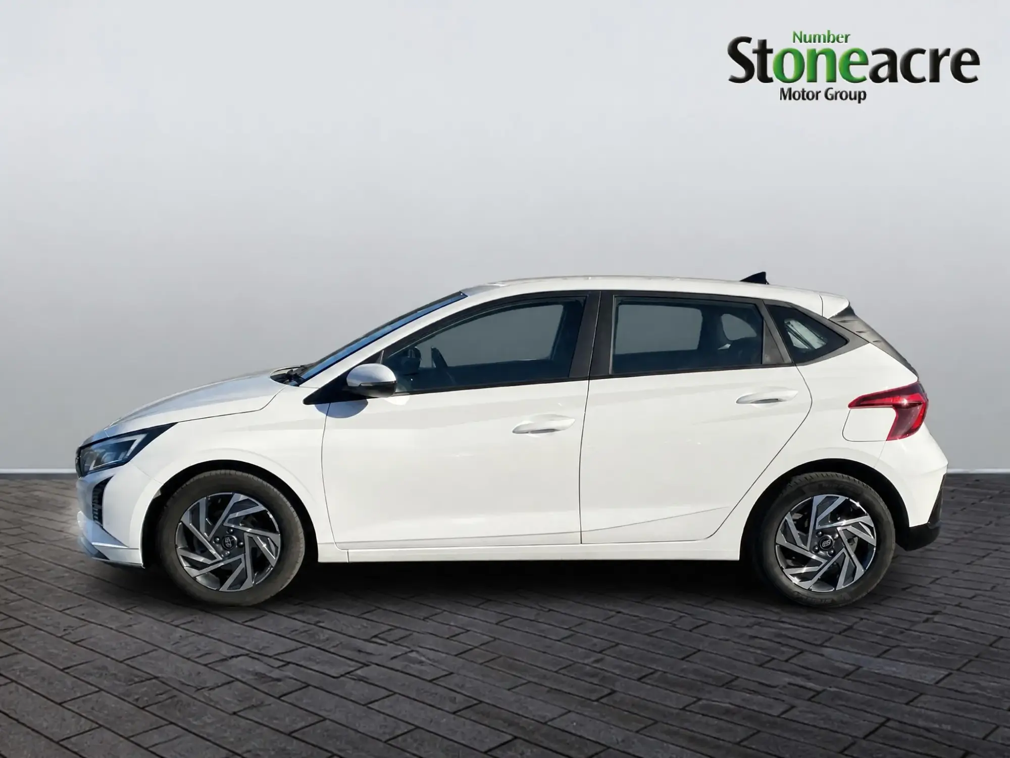 Hyundai i20 Image 5 Hyundai i20 Image 5