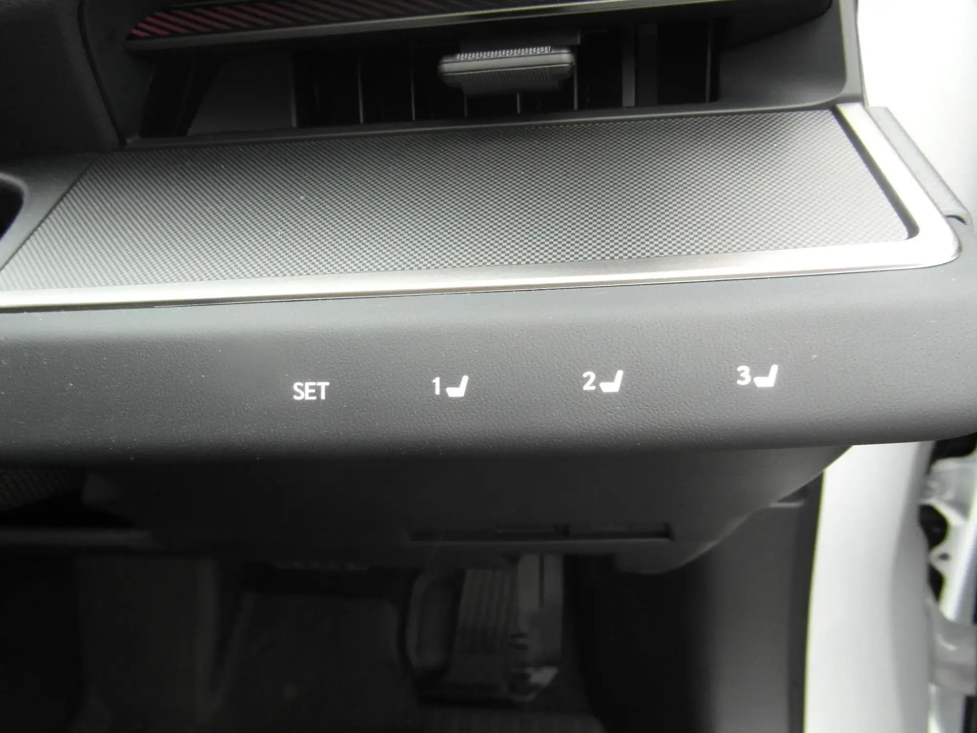 Lexus ES Image 19 Lexus ES Image 19