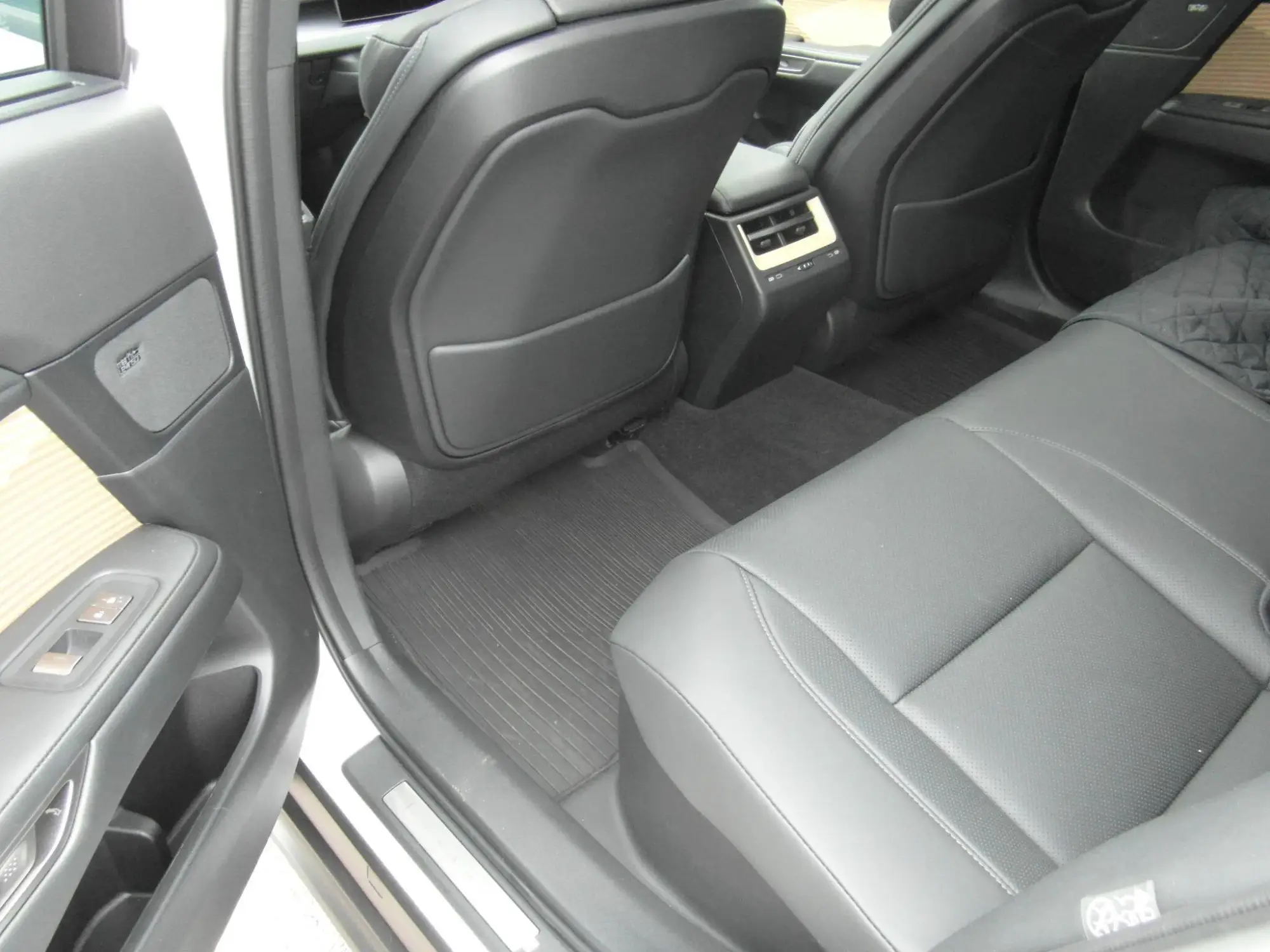Lexus ES Image 31 Lexus ES Image 31