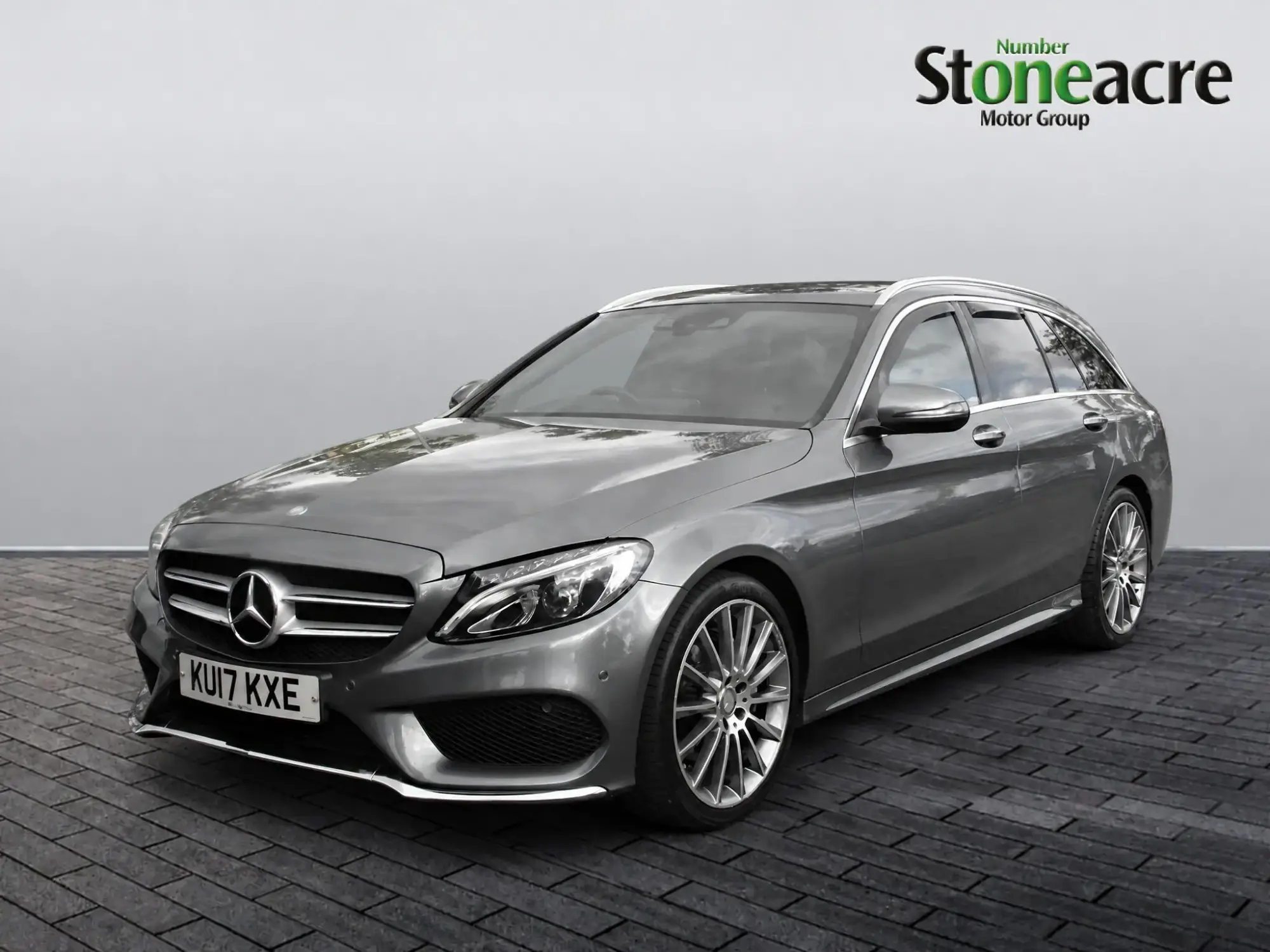Mercedes-Benz C-Class Image 7 Mercedes-Benz C-Class Image 7