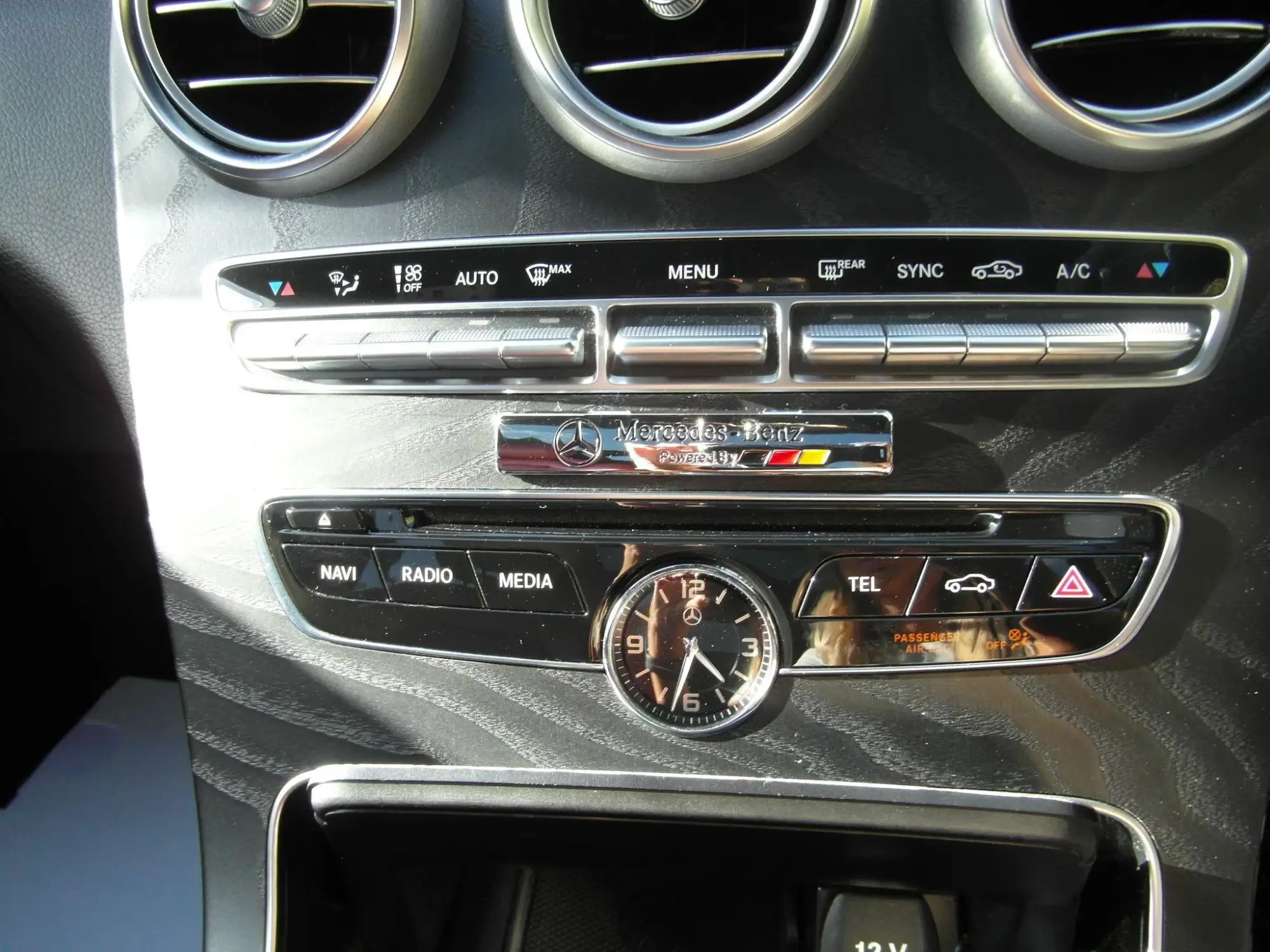 Mercedes-Benz C-Class Image 26 Mercedes-Benz C-Class Image 26