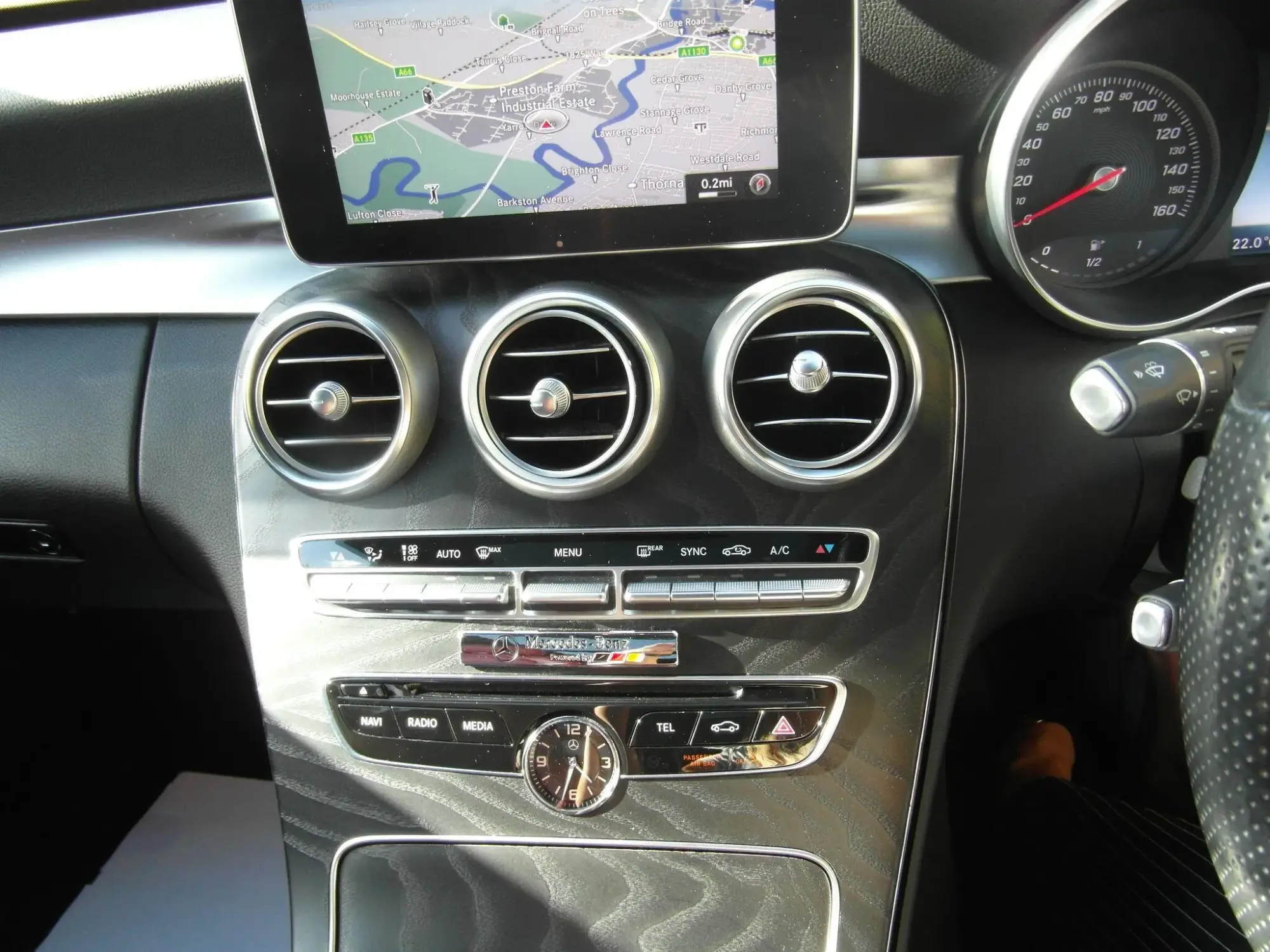 Mercedes-Benz C-Class Image 38 Mercedes-Benz C-Class Image 38