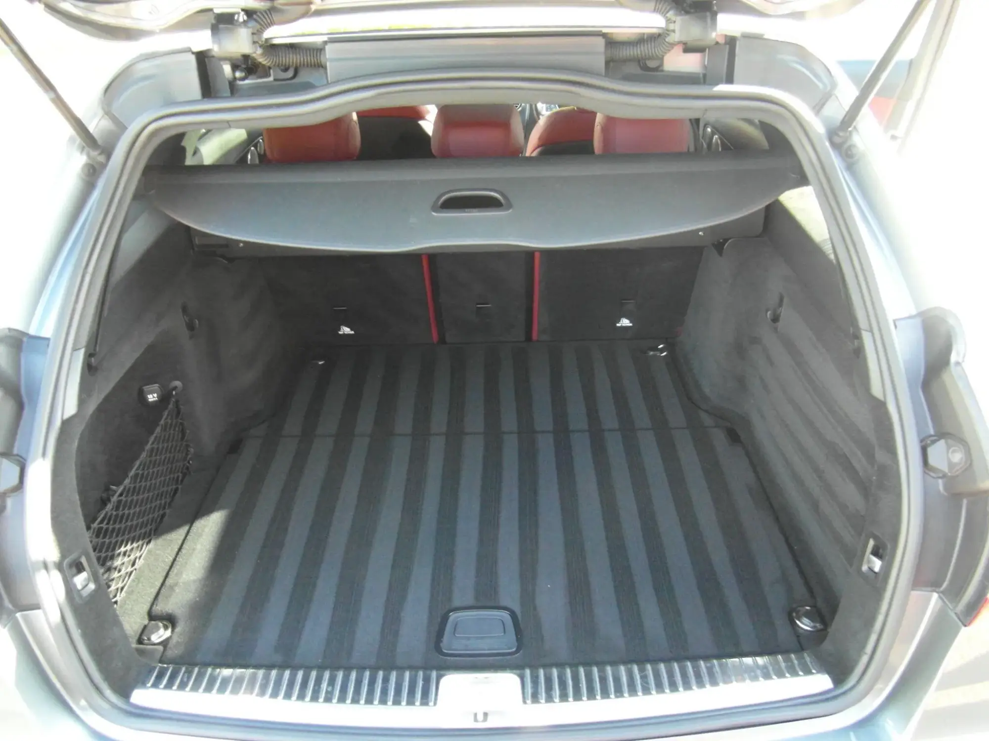 Mercedes-Benz C-Class Image 41 Mercedes-Benz C-Class Image 41