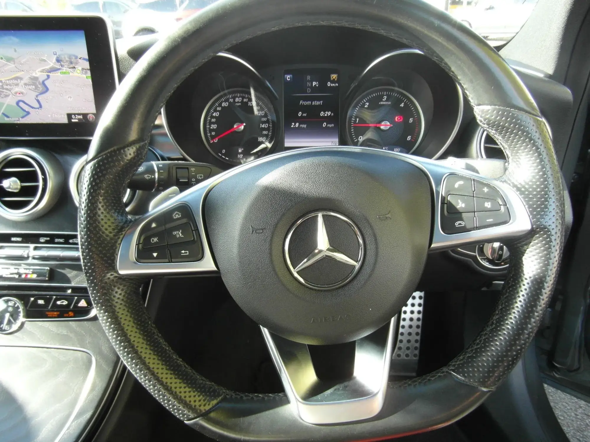 Mercedes-Benz C-Class Image 43 Mercedes-Benz C-Class Image 43