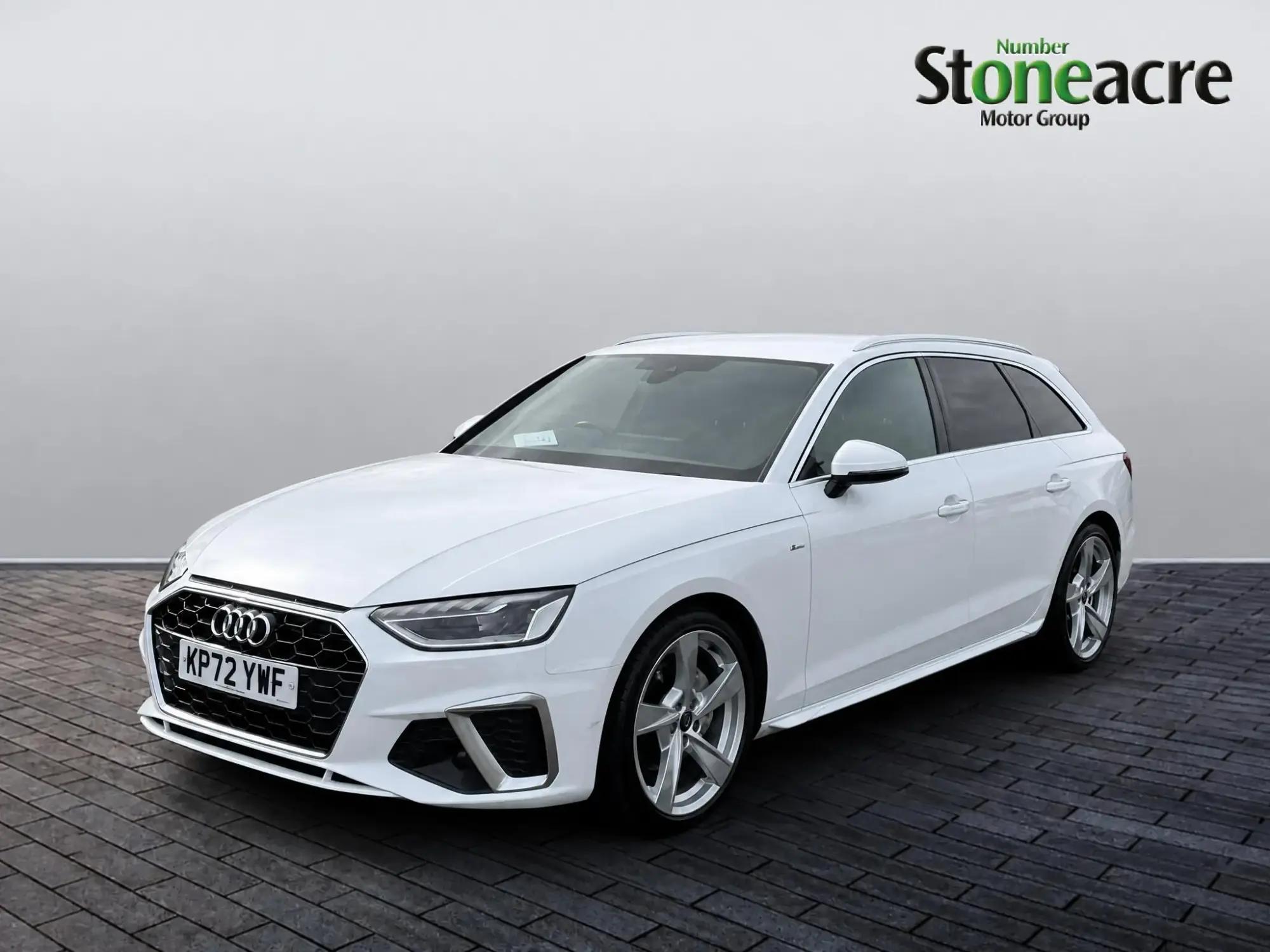 Audi A4 Avant Image 7