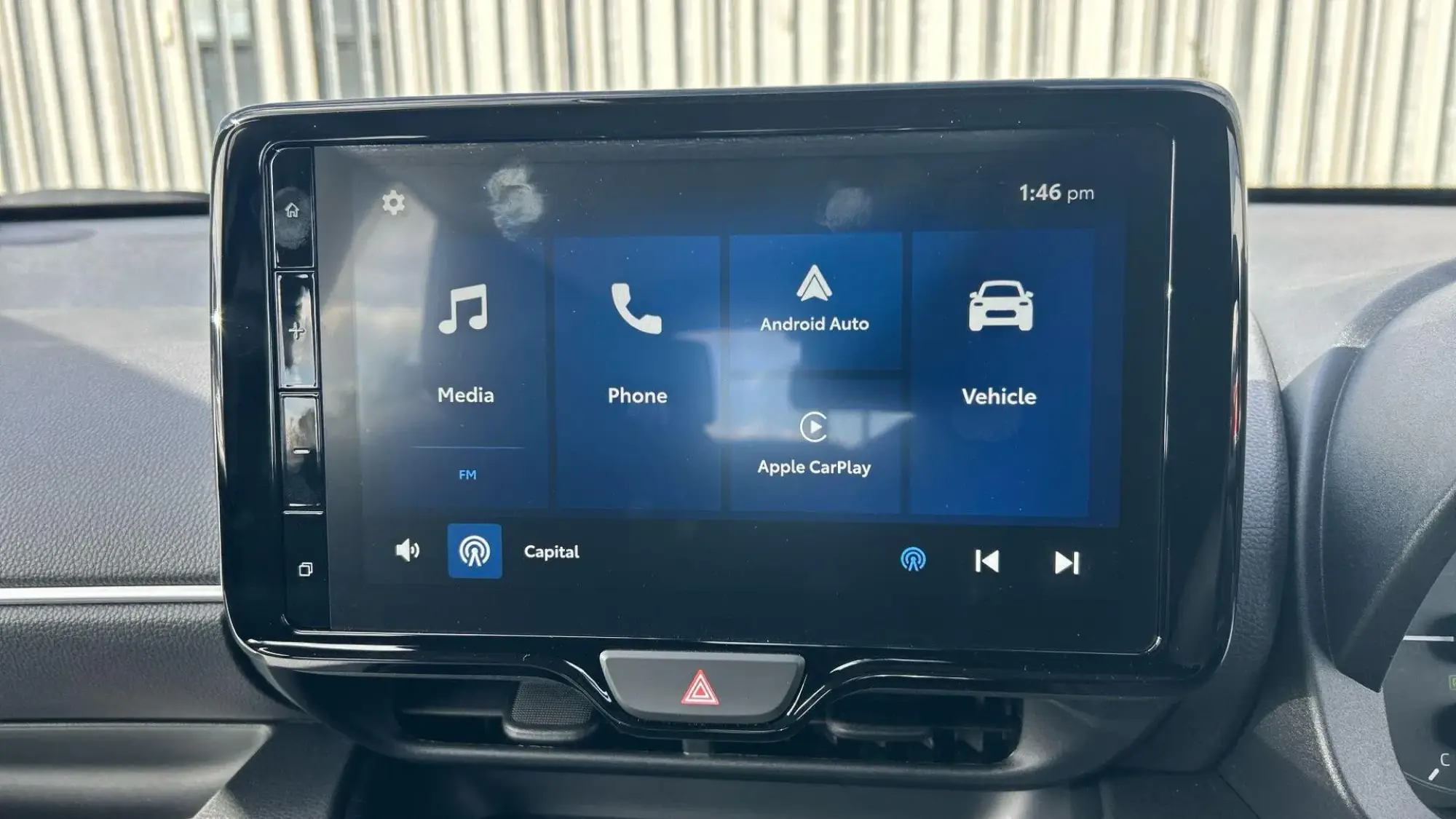 Toyota Yaris Image 24