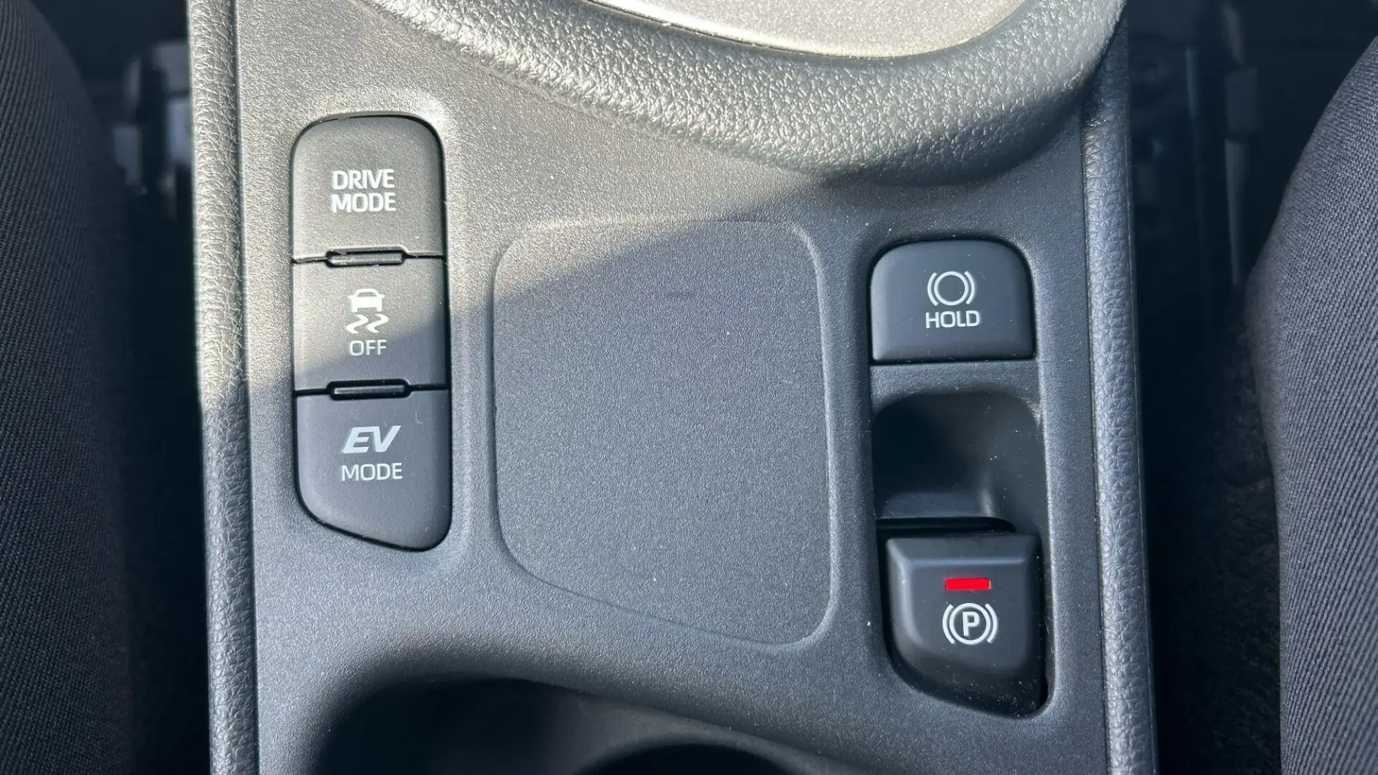 Toyota Yaris Image 32