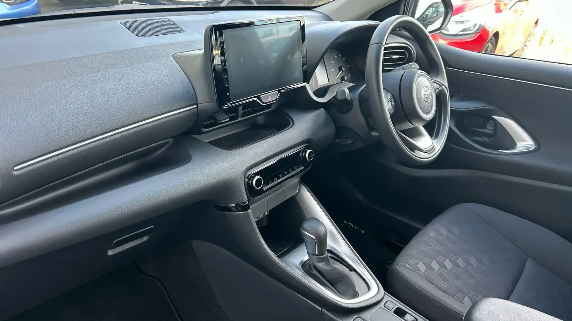 Toyota Yaris Image 38