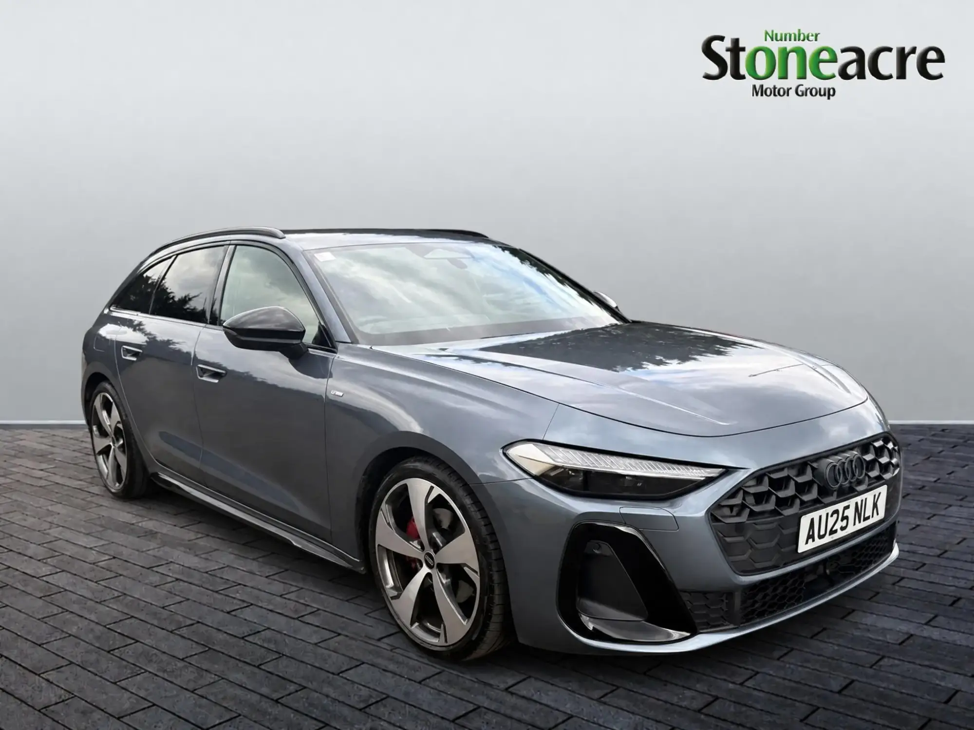 Audi A5 Avant Image 1