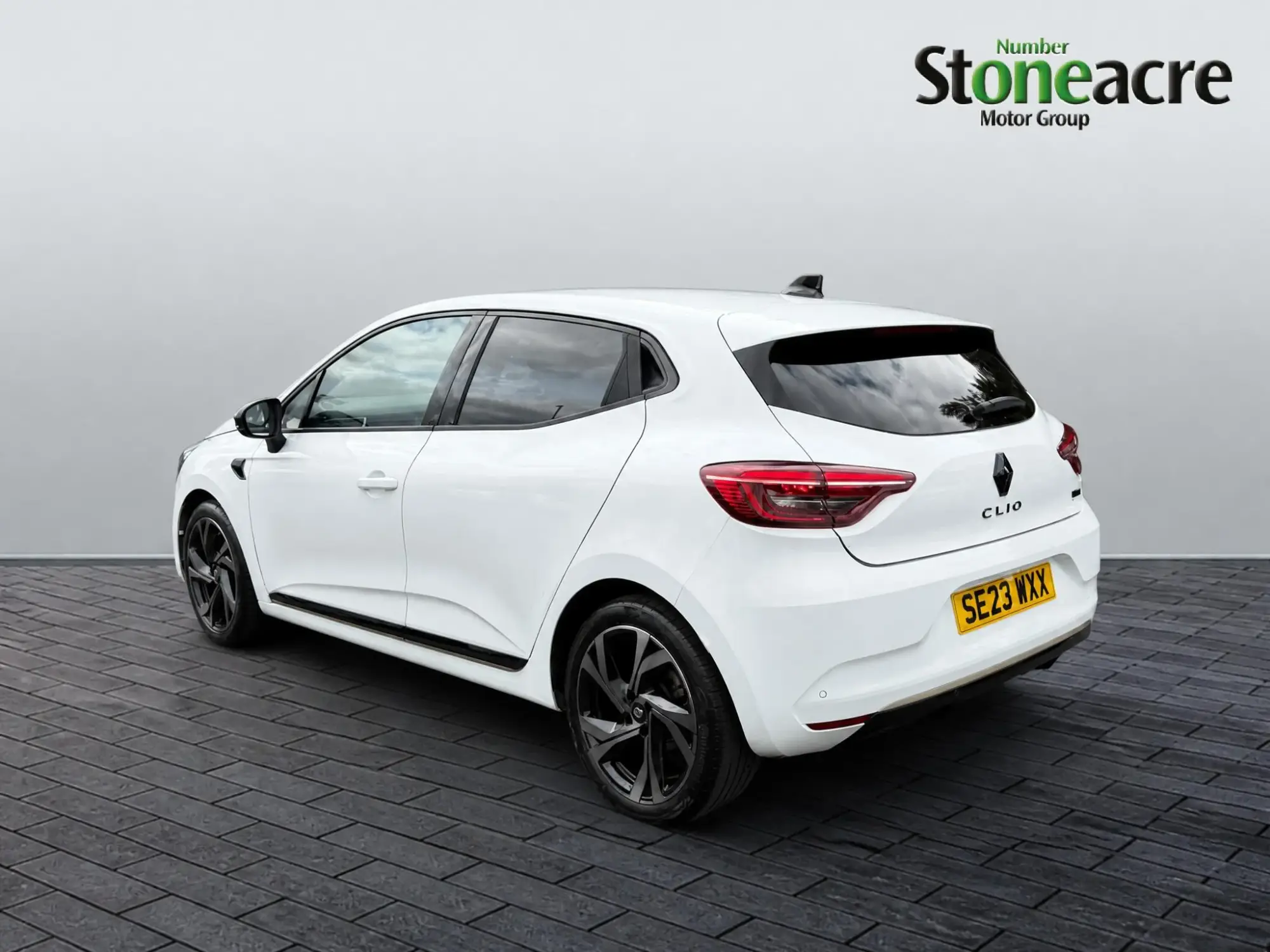 Renault Clio E-Tech Image 5 Renault Clio E-Tech Image 5