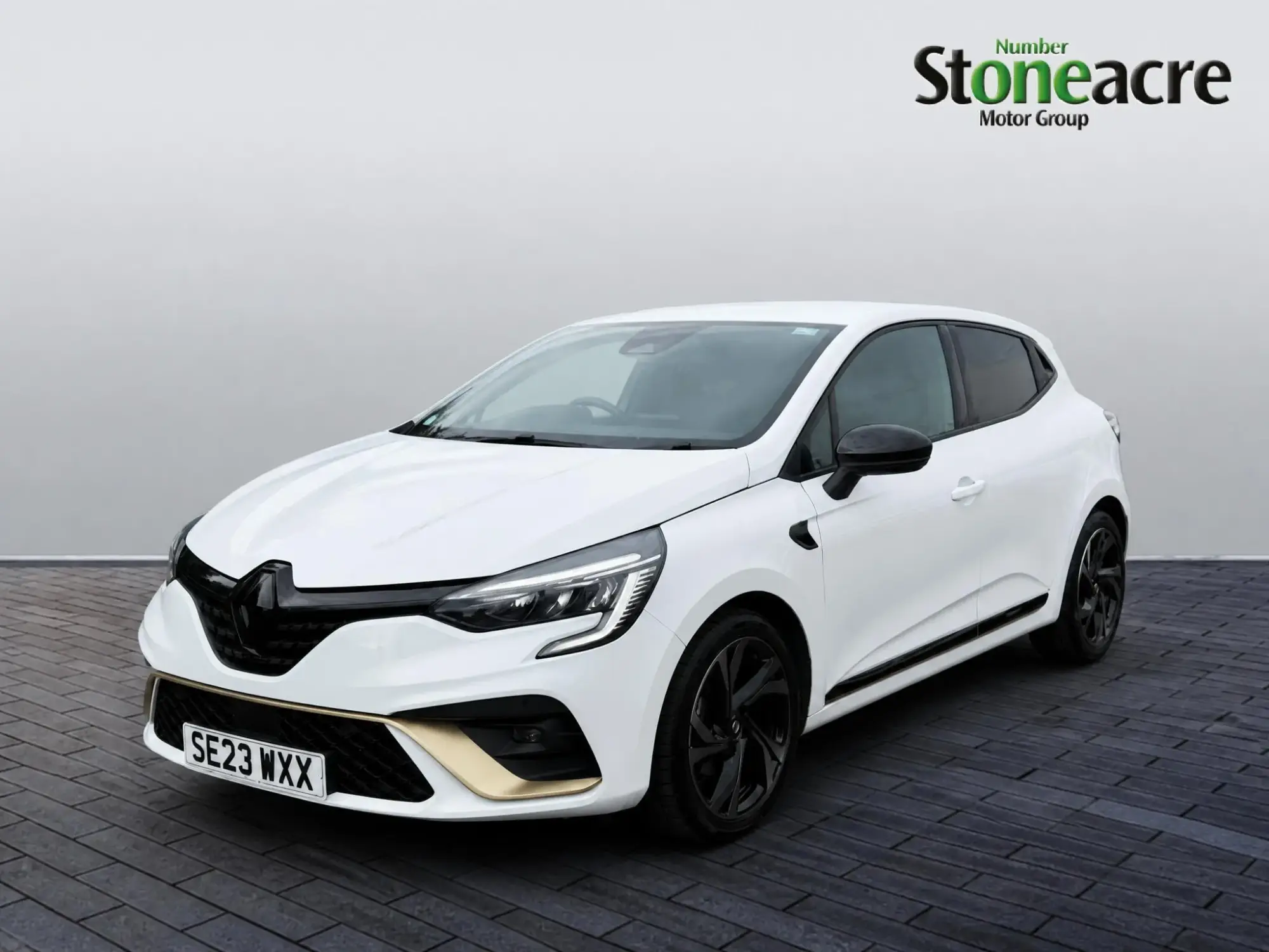 Renault Clio E-Tech Image 7 Renault Clio E-Tech Image 7