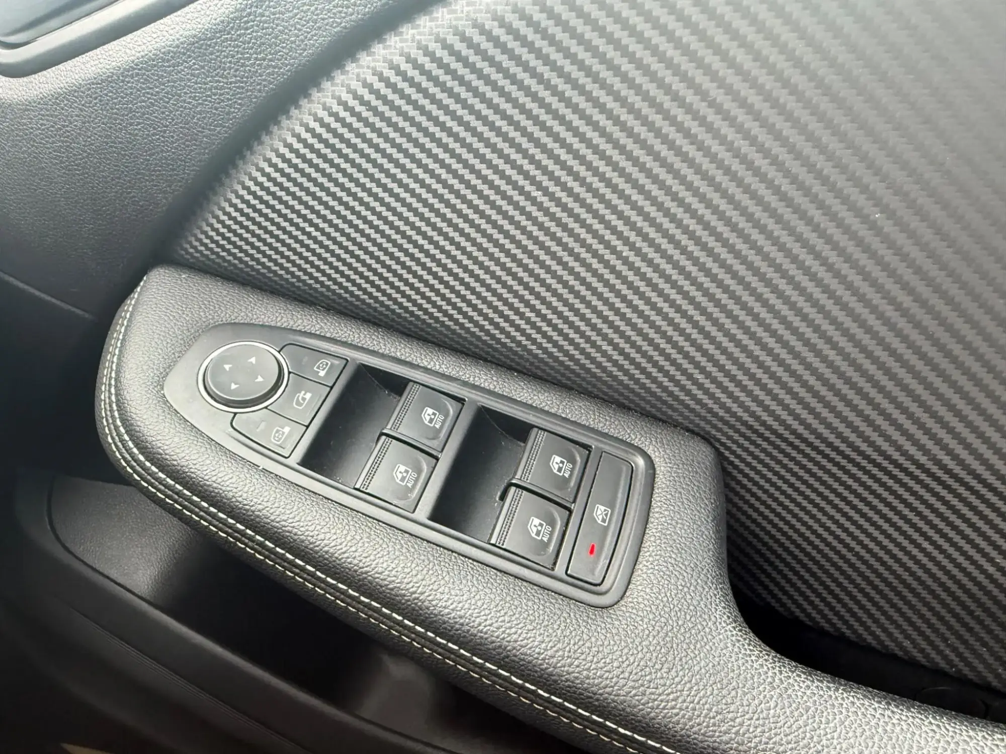 Renault Clio E-Tech Image 36 Renault Clio E-Tech Image 36