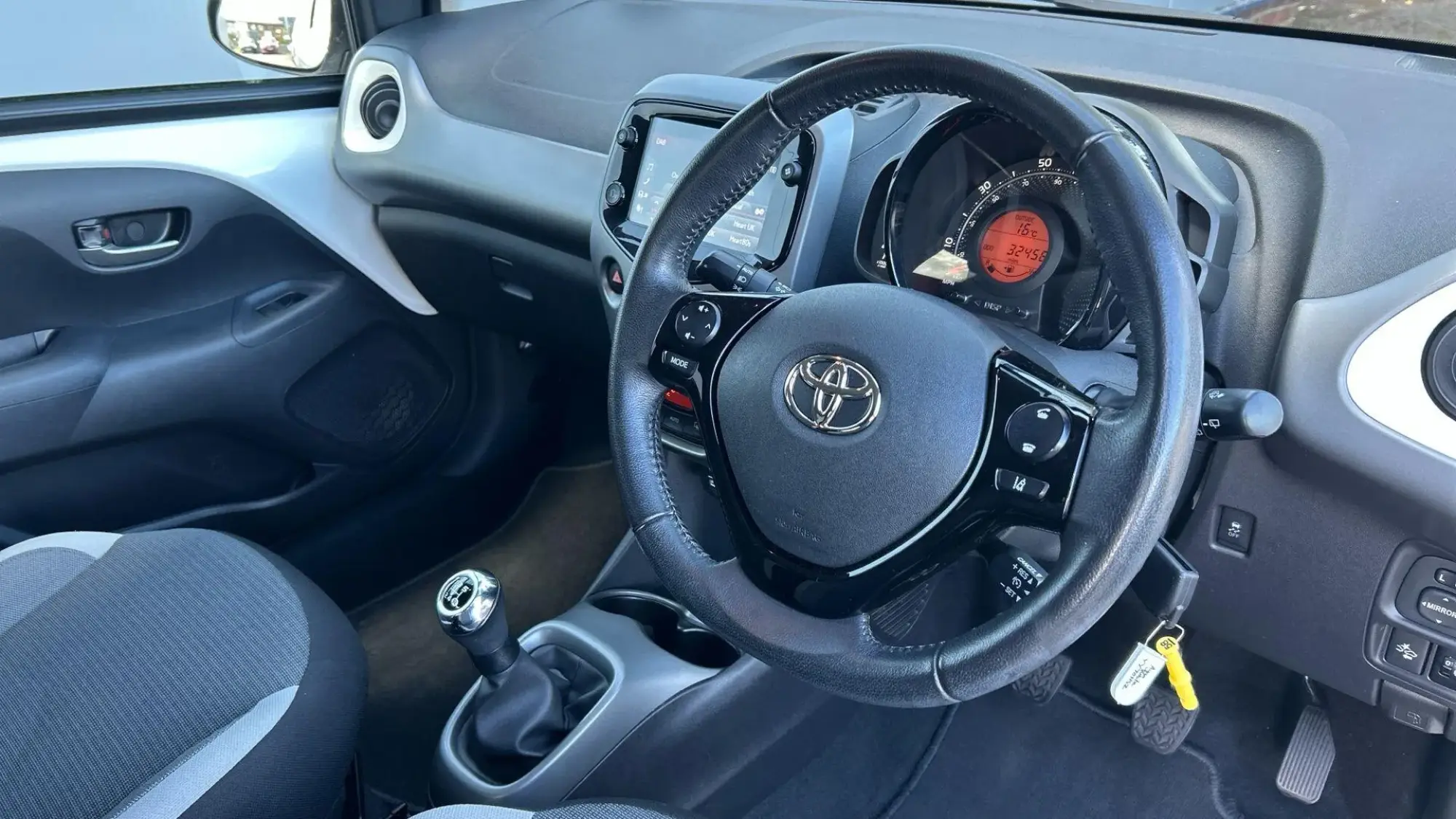 Toyota Aygo Image 9