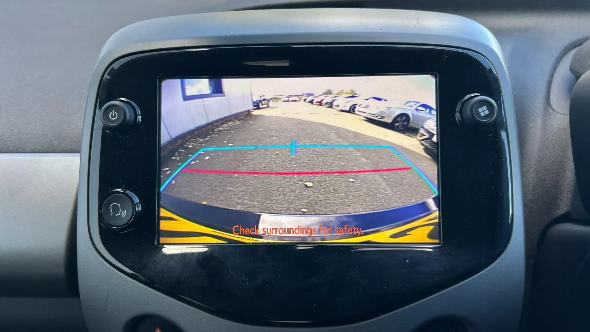 Toyota Aygo Image 10