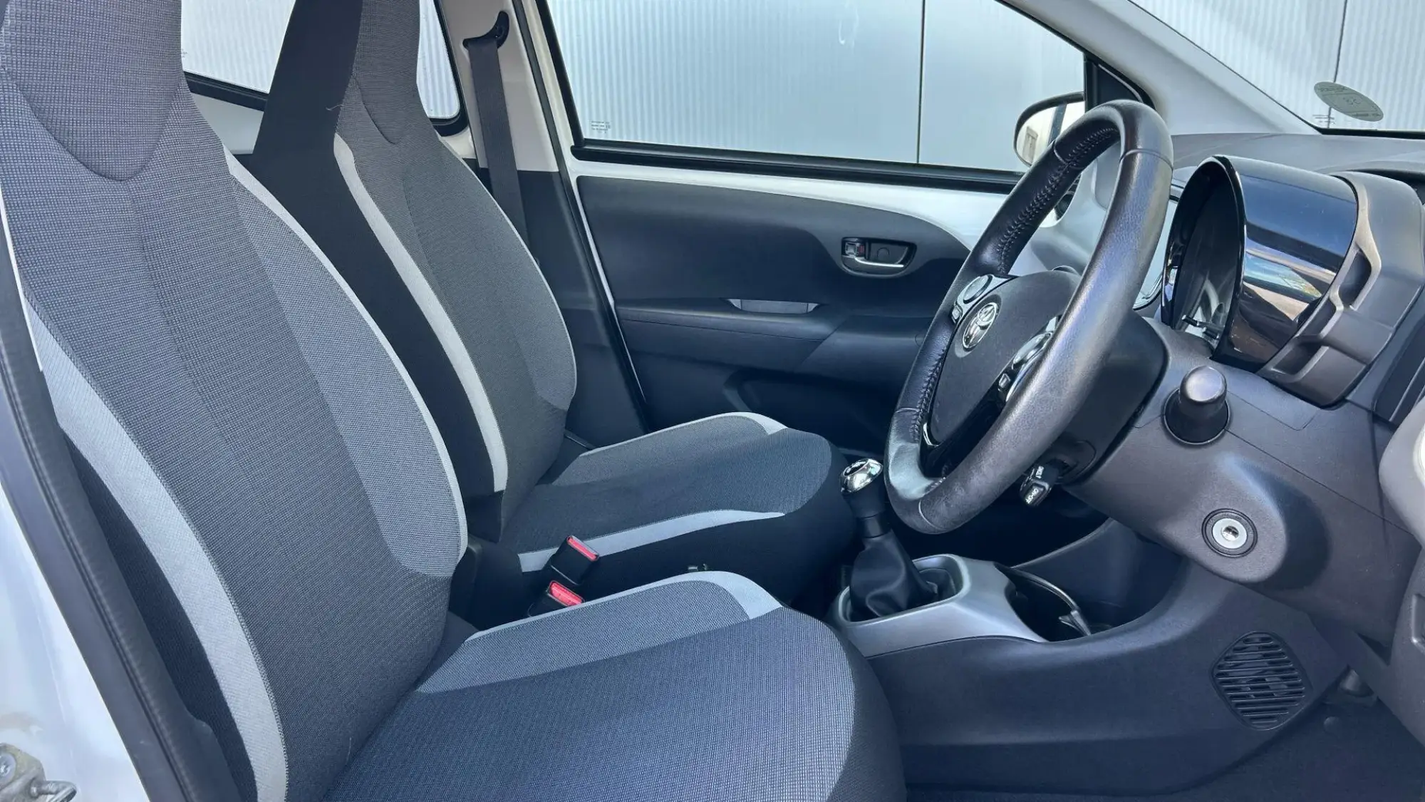 Toyota Aygo Image 13