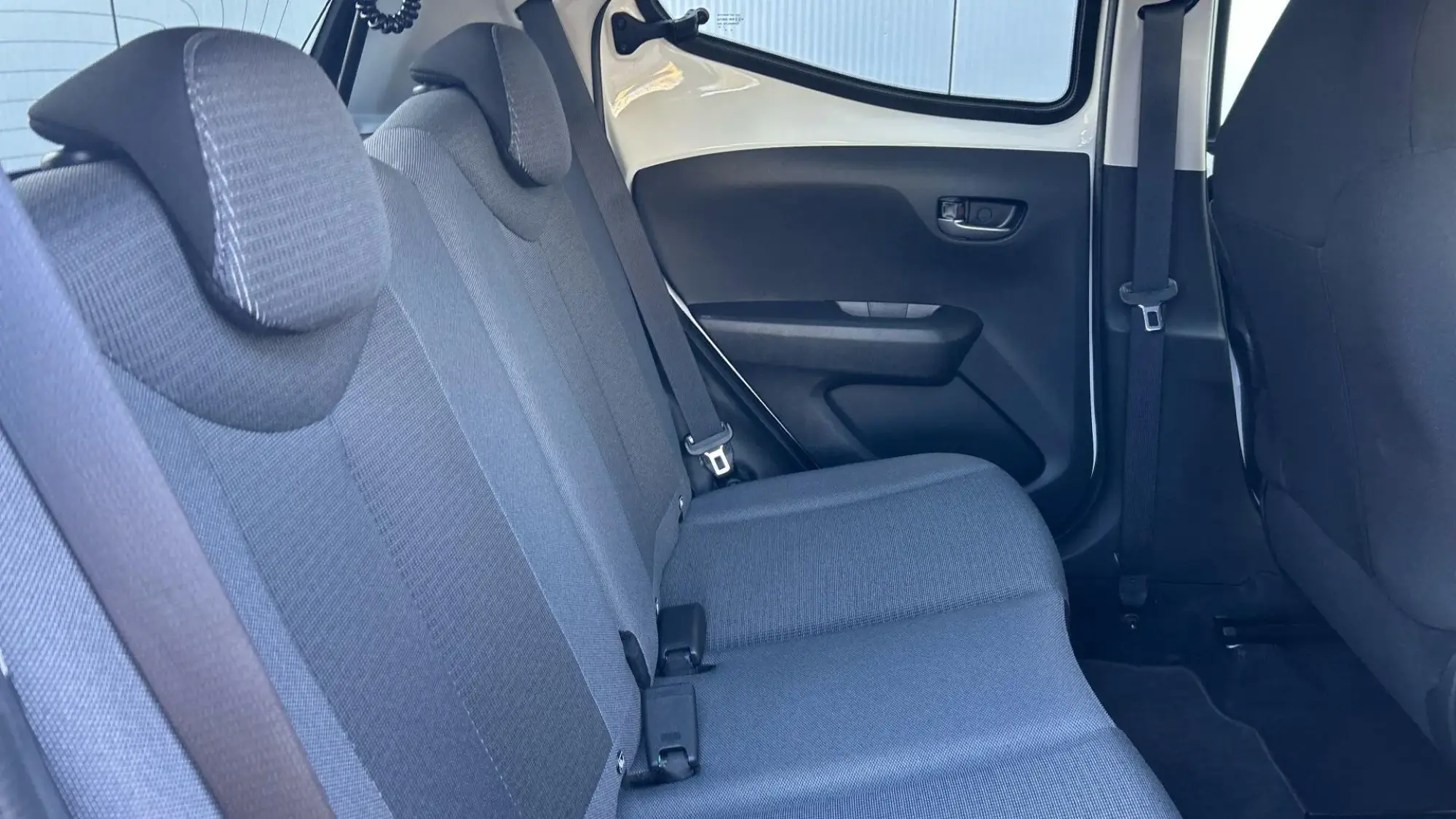 Toyota Aygo Image 14