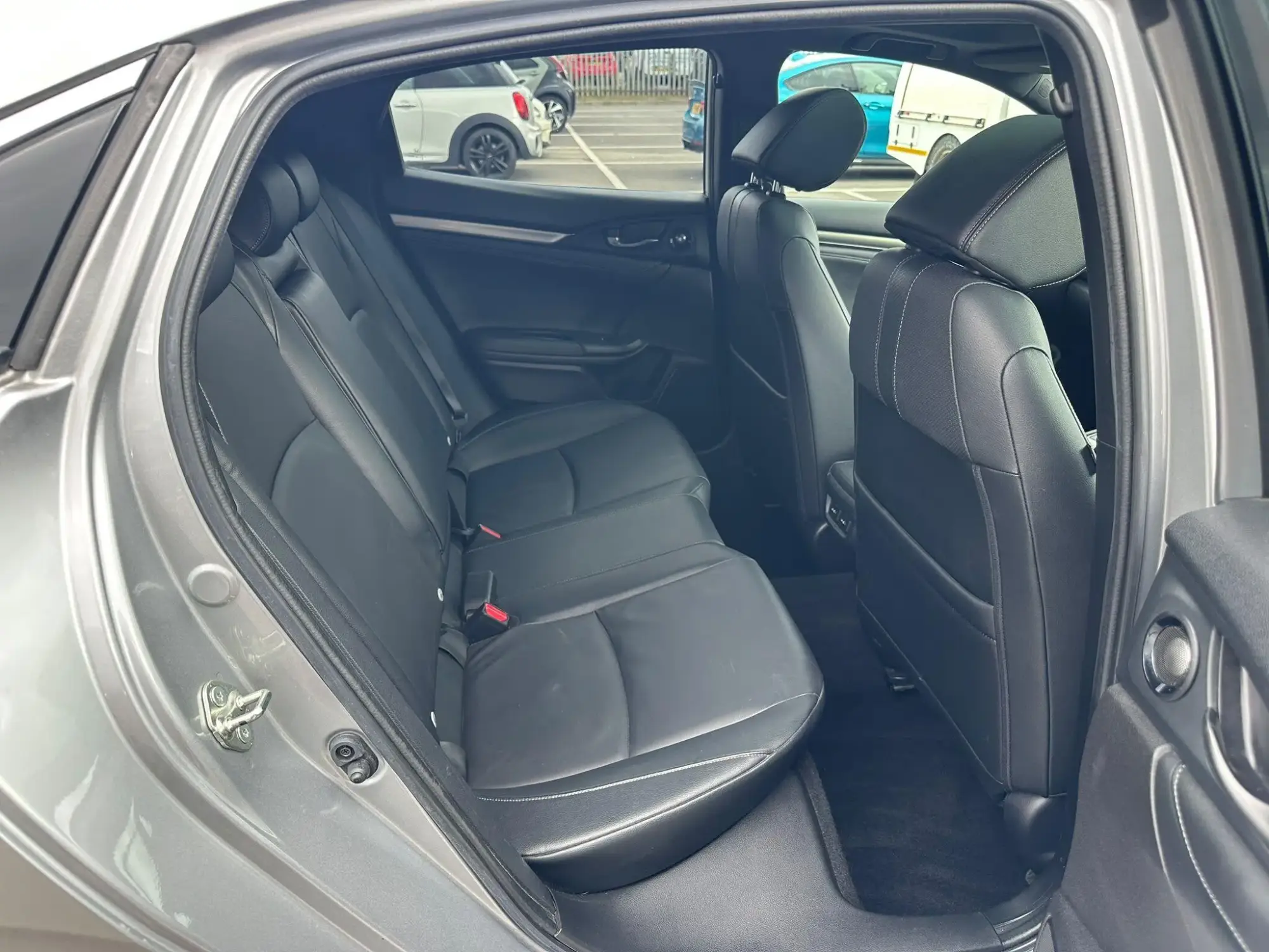Honda Civic Image 13
