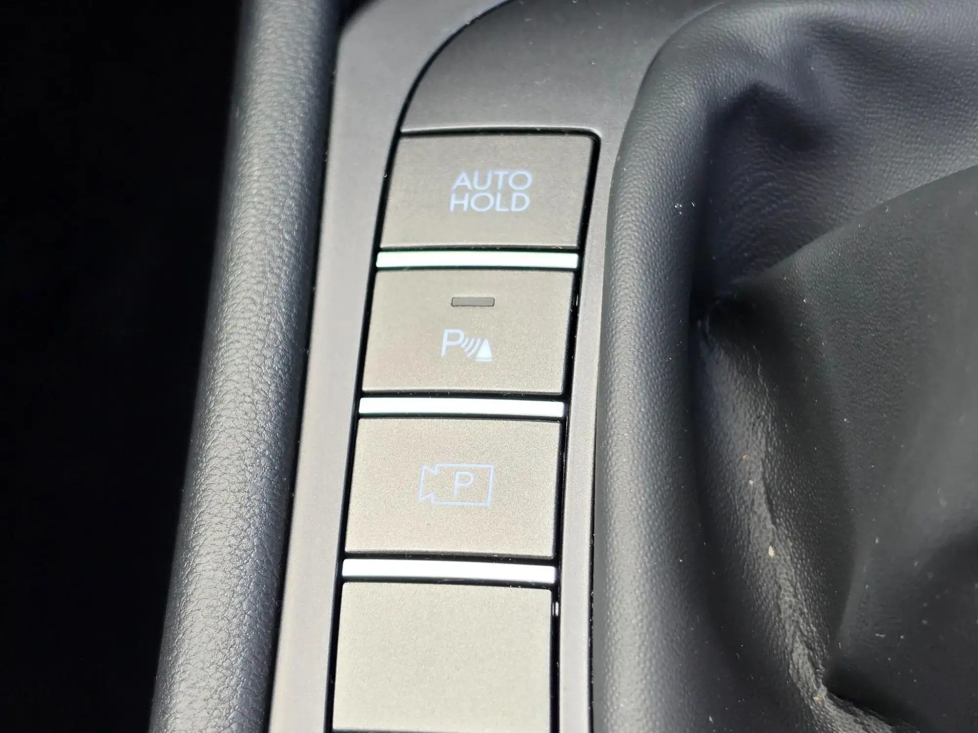 Hyundai KONA Image 15 Hyundai KONA Image 15