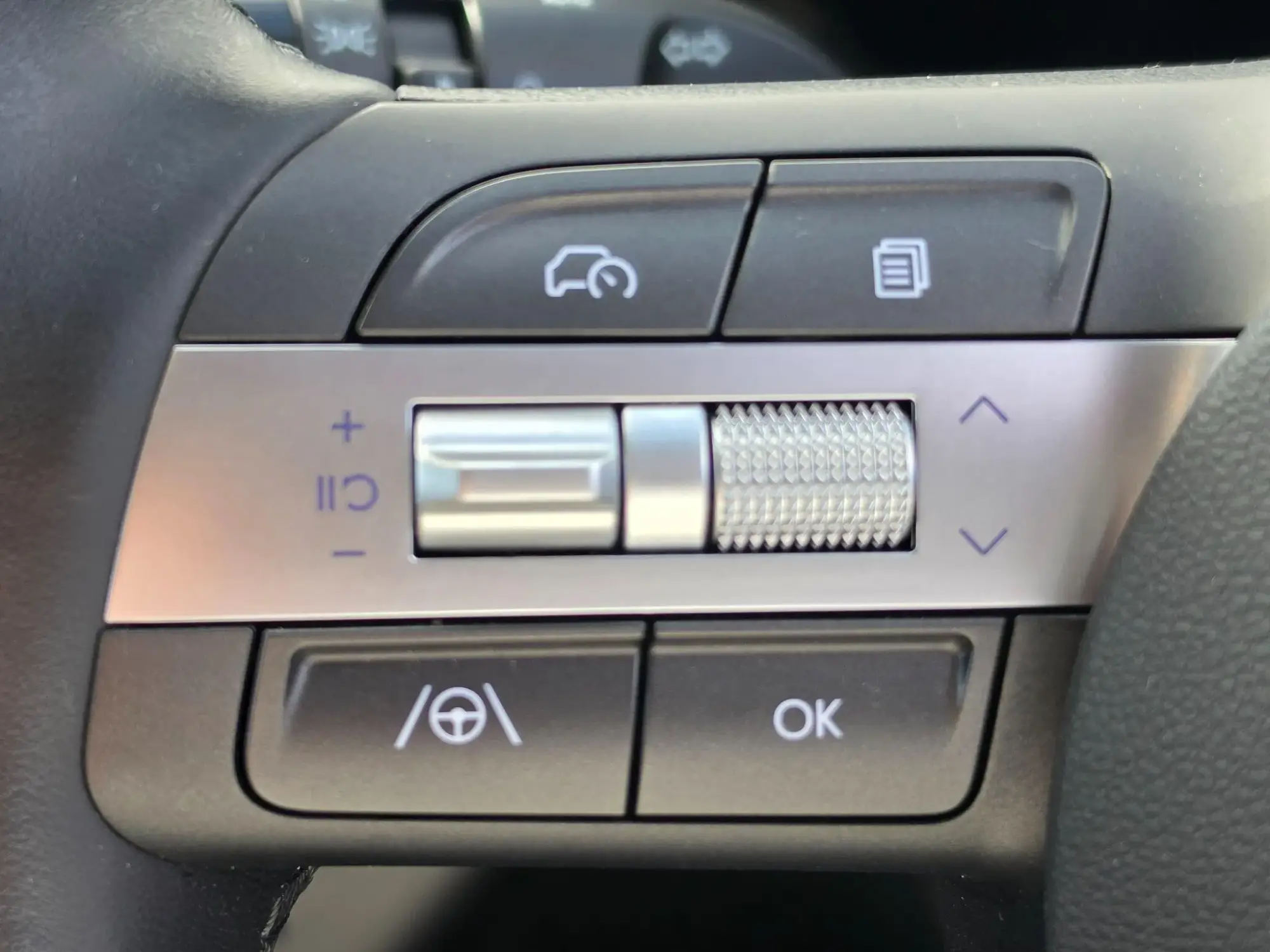 Hyundai KONA Image 17 Hyundai KONA Image 17