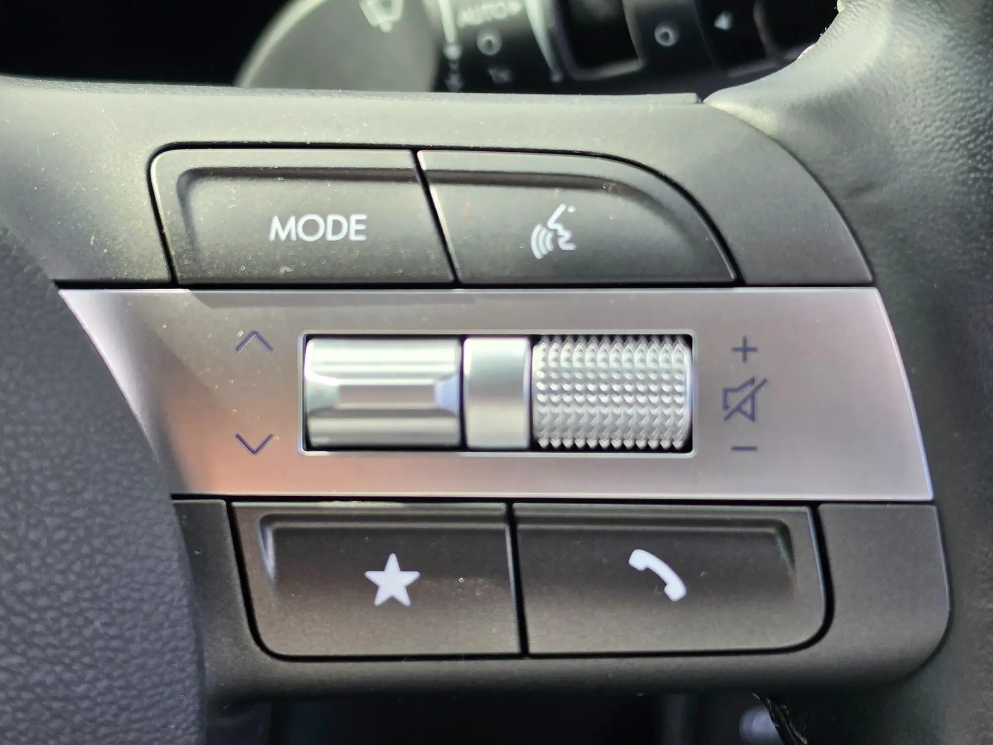 Hyundai KONA Image 18 Hyundai KONA Image 18