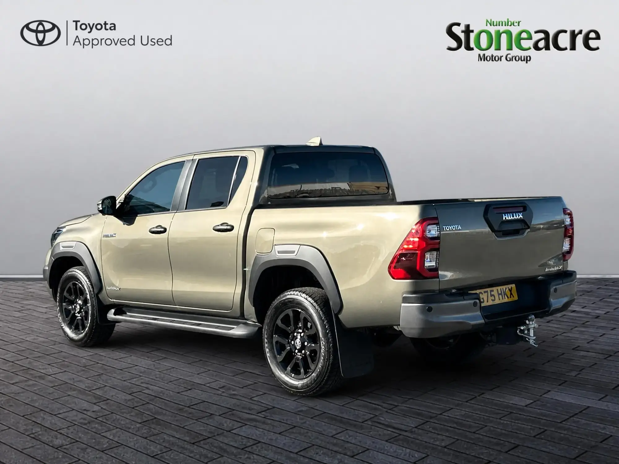 Toyota Hilux Image 5 Toyota Hilux Image 5