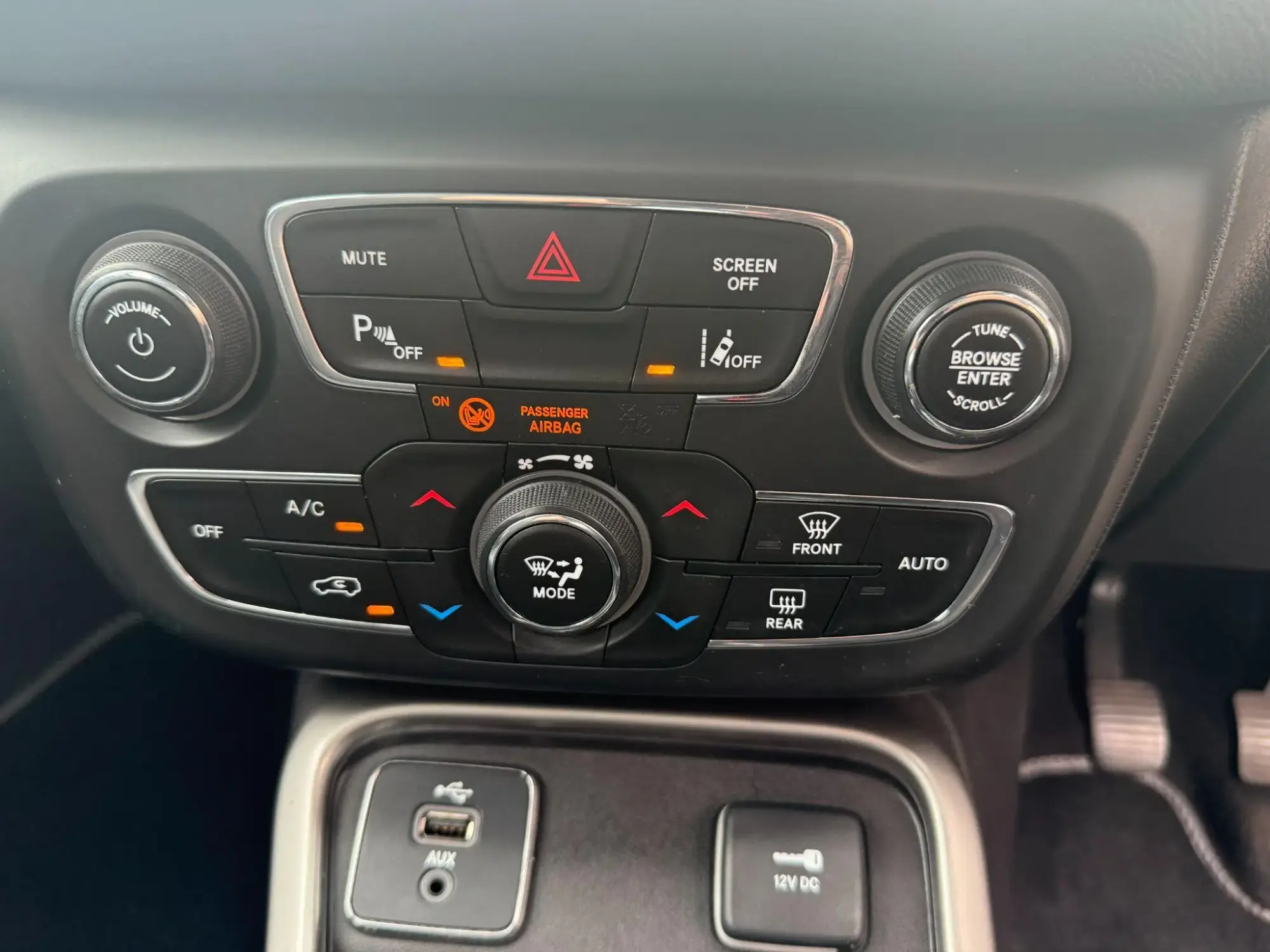 Jeep Compass Image 20