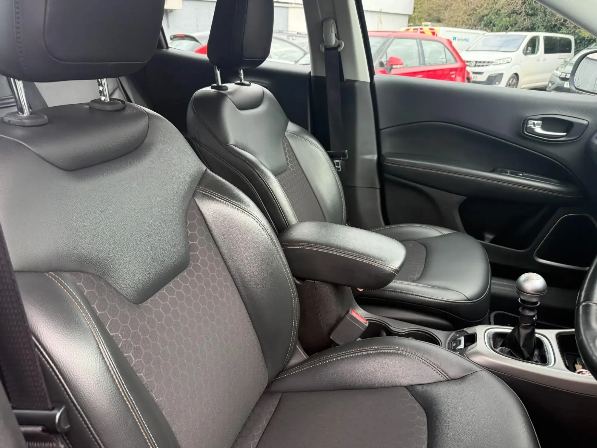 Jeep Compass Image 21
