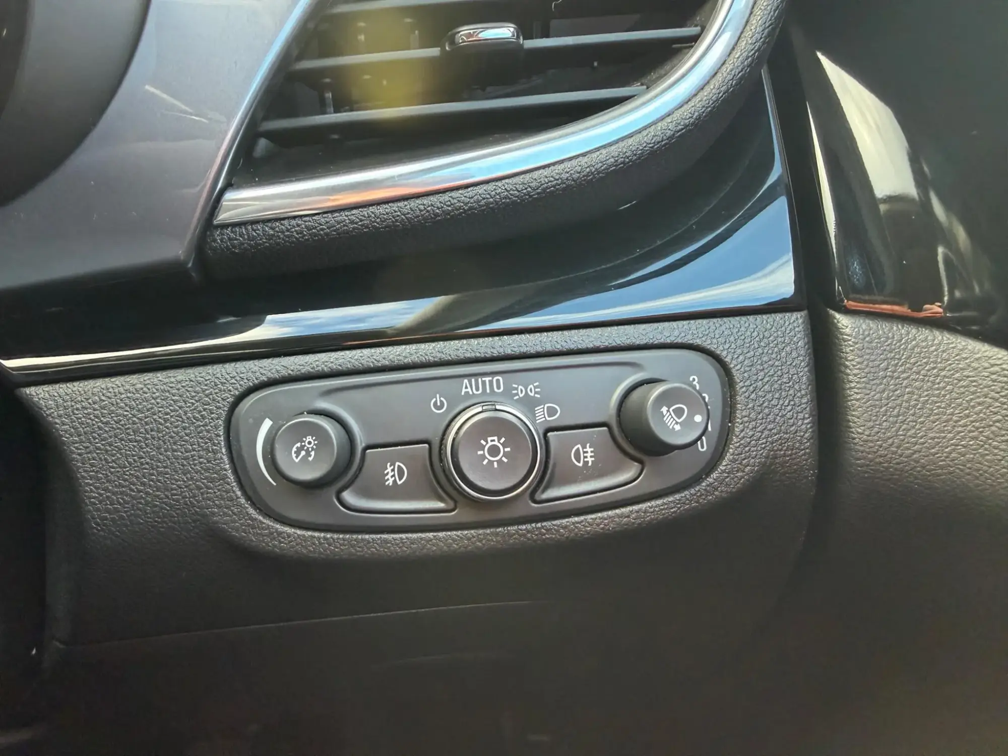Vauxhall Mokka X Image 13 Vauxhall Mokka X Image 13