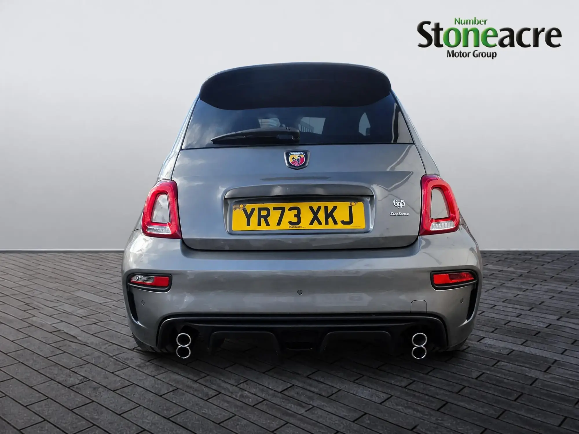 Abarth 695 Image 6 Abarth 695 Image 6