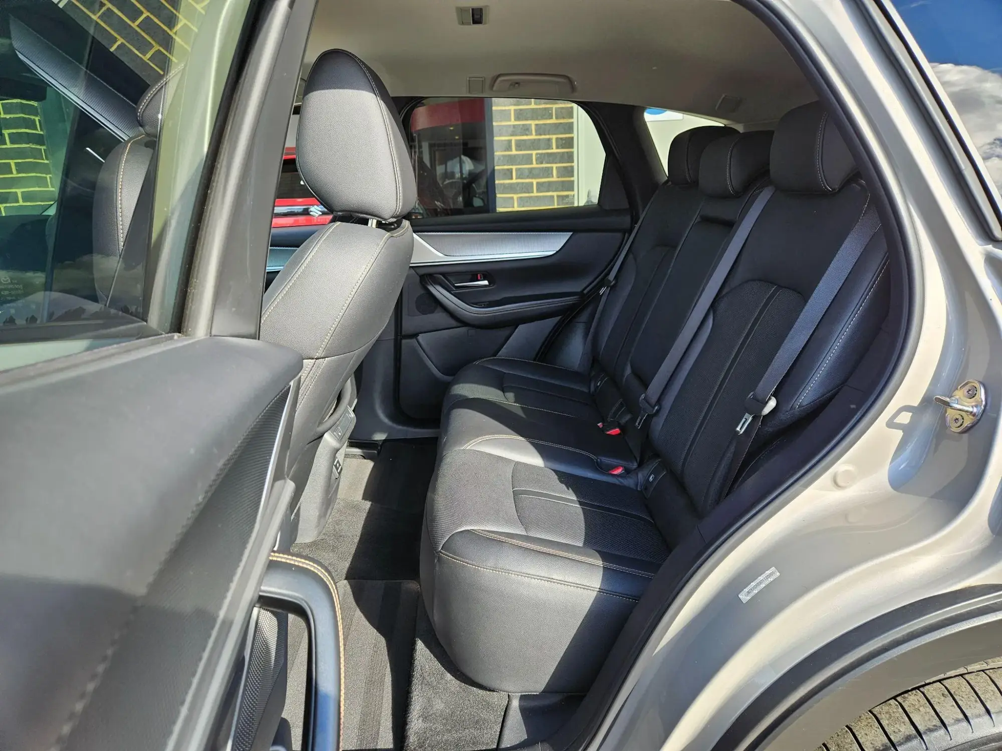 Mazda CX-60 PHEV Image 18