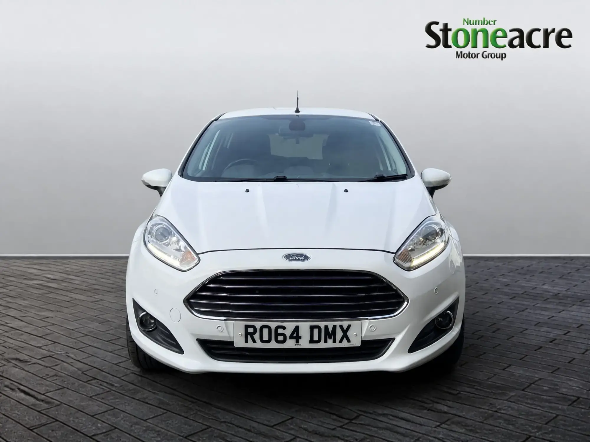 Ford Fiesta 1.0T EcoBoost Titanium X Powershift Euro 5 5dr RO64DMX Image 2 Ford Fiesta 1.0T EcoBoost Titanium X Powershift Euro 5 5dr RO64DMX Image 2