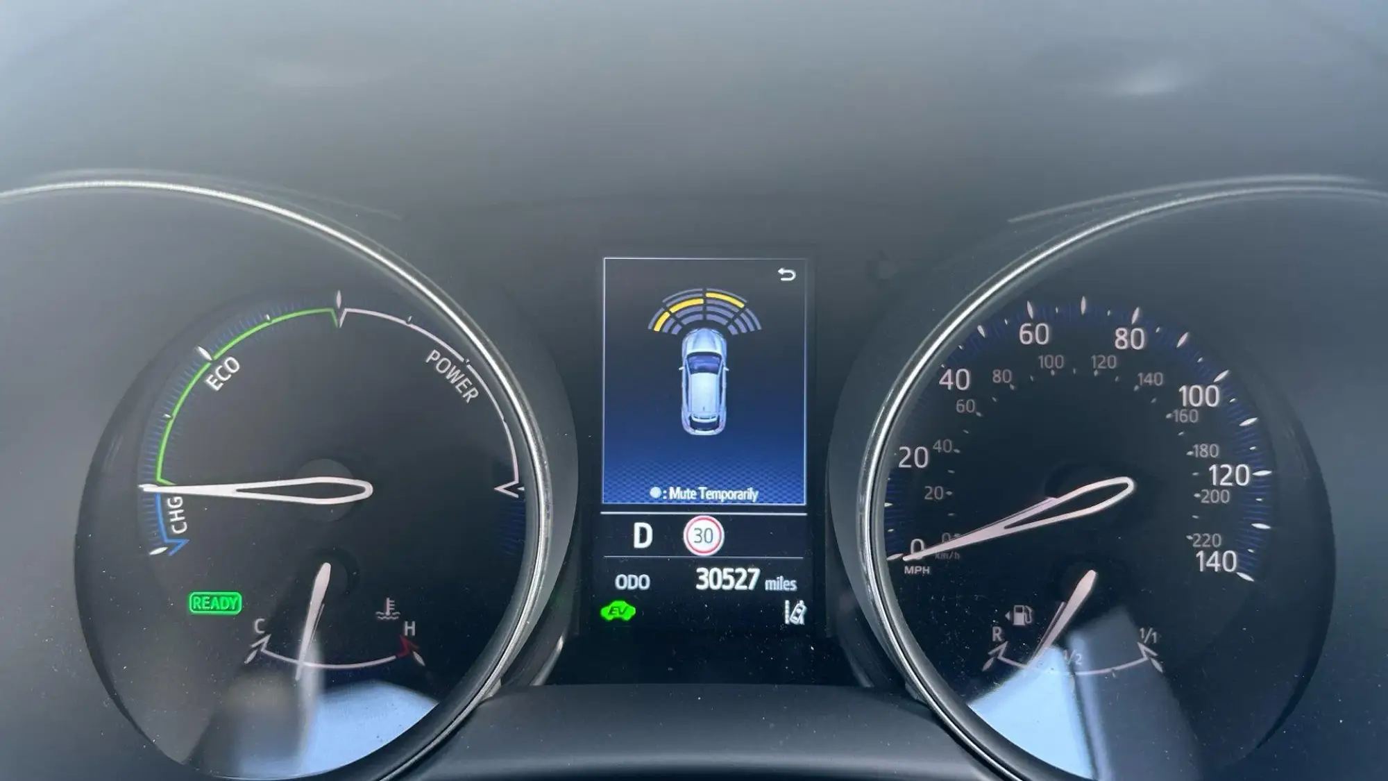 Toyota C-HR Hybrid Image 22