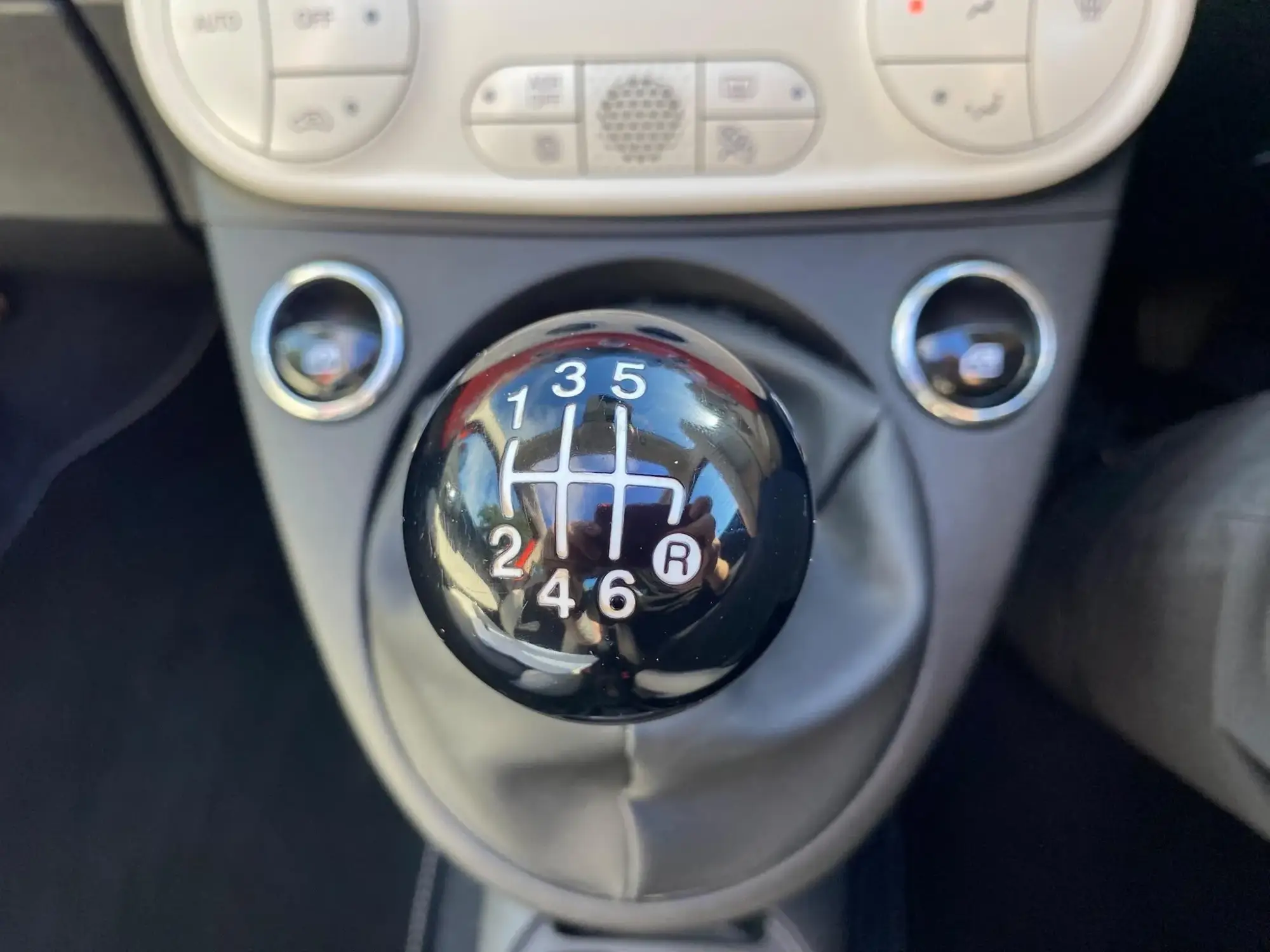 Fiat 500c Hybrid Image 13 Fiat 500c Hybrid Image 13