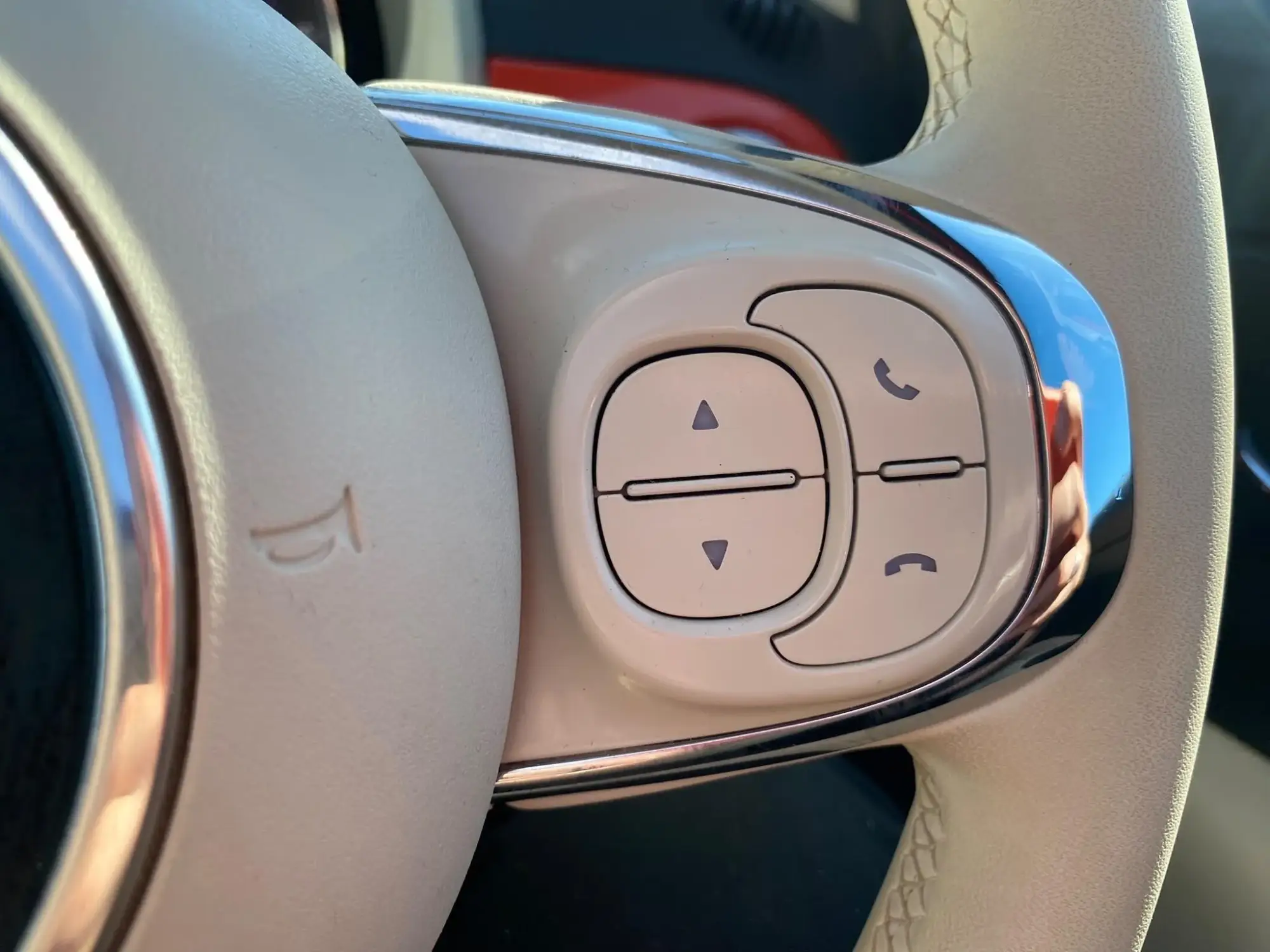 Fiat 500c Hybrid Image 16 Fiat 500c Hybrid Image 16