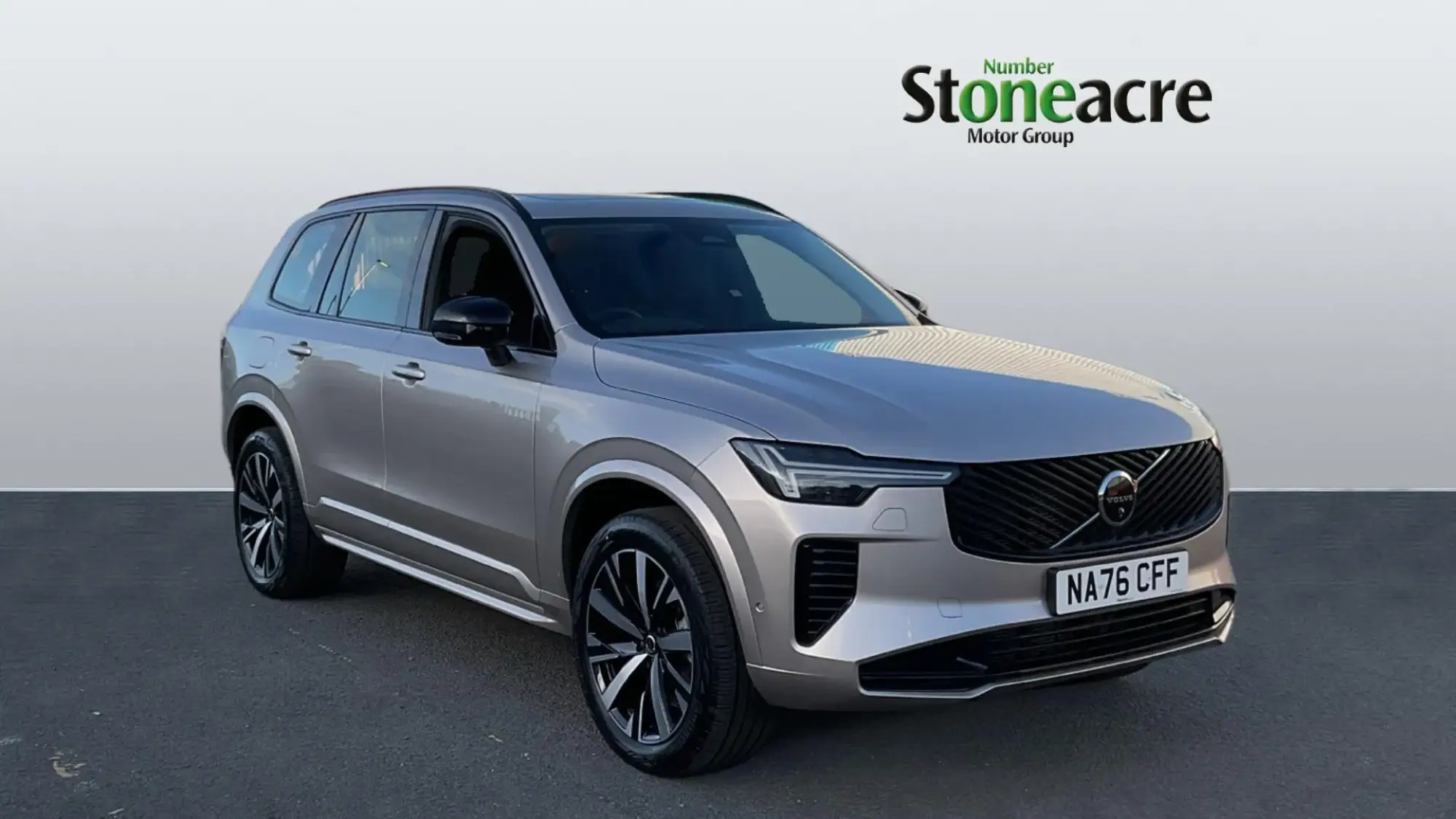 Volvo XC90 2.0 B5 MHEV Plus Auto 4WD Euro 6 (s/s) 5dr NA76CFF Image 1 Volvo XC90 2.0 B5 MHEV Plus Auto 4WD Euro 6 (s/s) 5dr NA76CFF Image 1