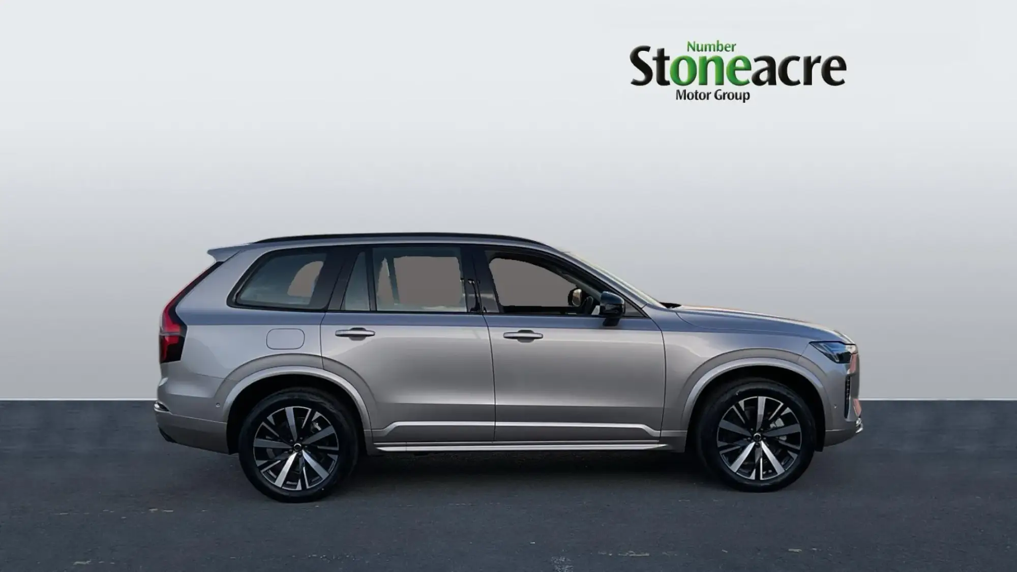 Volvo XC90 2.0 B5 MHEV Plus Auto 4WD Euro 6 (s/s) 5dr NA76CFF Image 3 Volvo XC90 2.0 B5 MHEV Plus Auto 4WD Euro 6 (s/s) 5dr NA76CFF Image 3