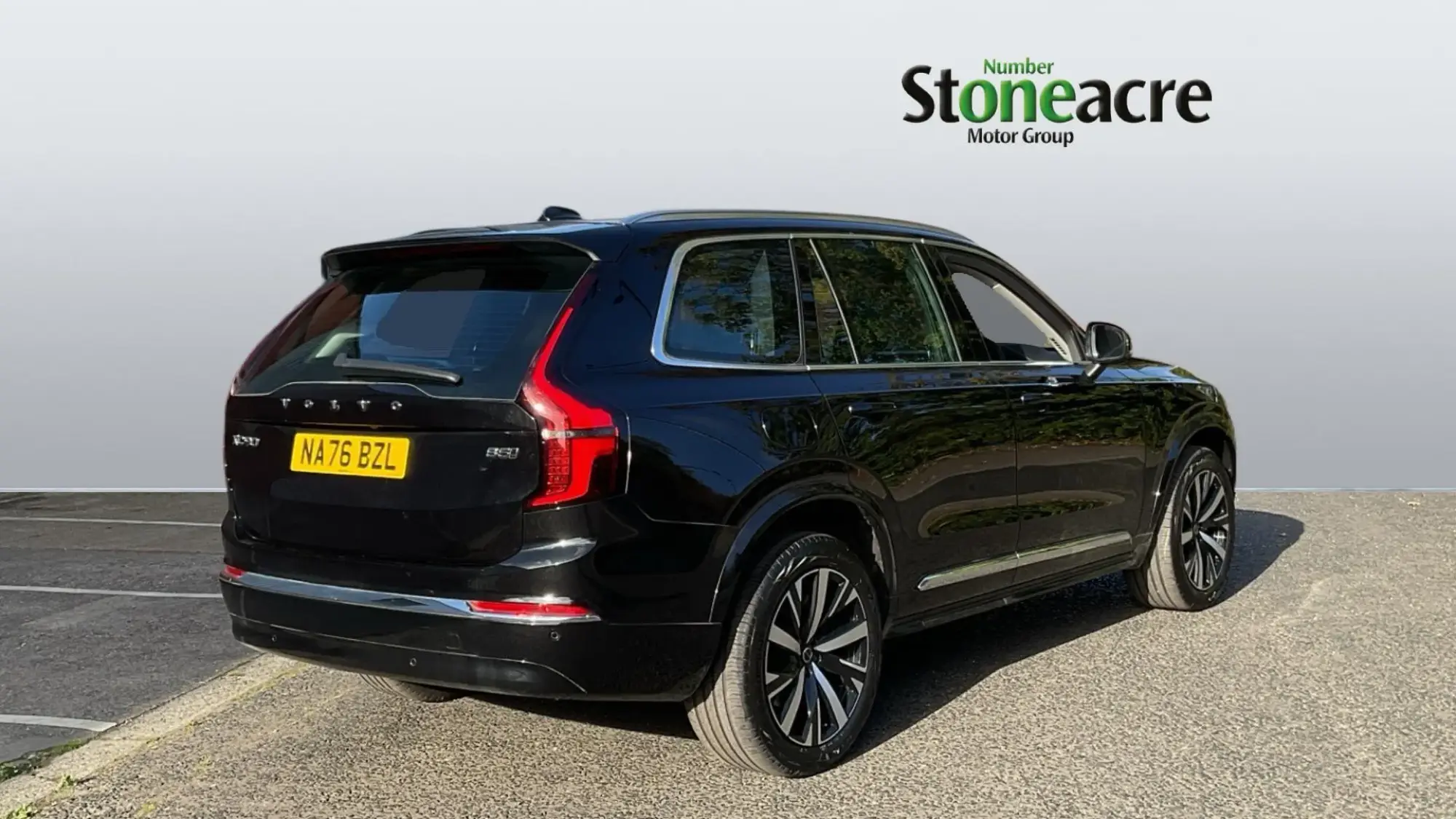Volvo XC90 2.0 B5 MHEV Core Auto 4WD Euro 6 (s/s) 5dr NA76BZL Image 2 Volvo XC90 2.0 B5 MHEV Core Auto 4WD Euro 6 (s/s) 5dr NA76BZL Image 2