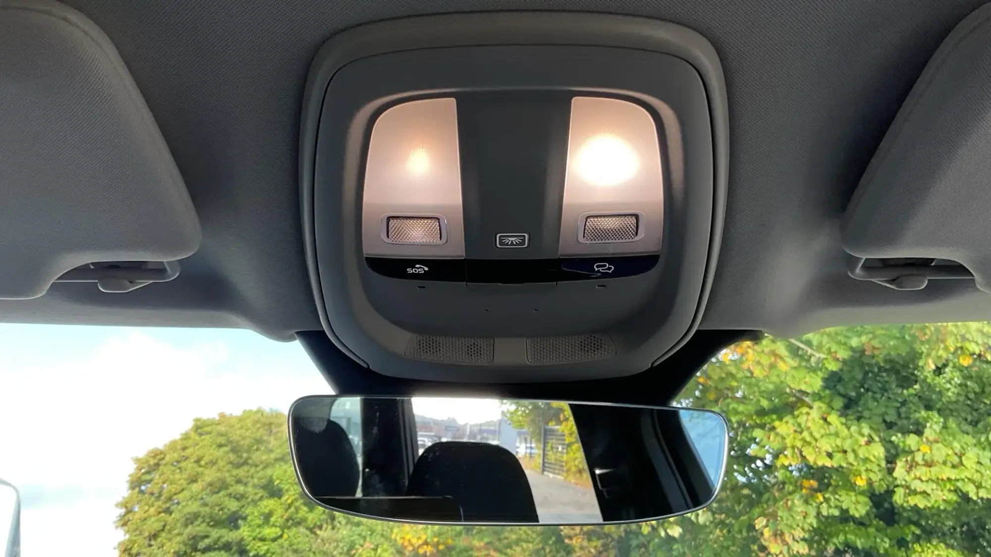Volvo XC90 Image 28 Volvo XC90 Image 28