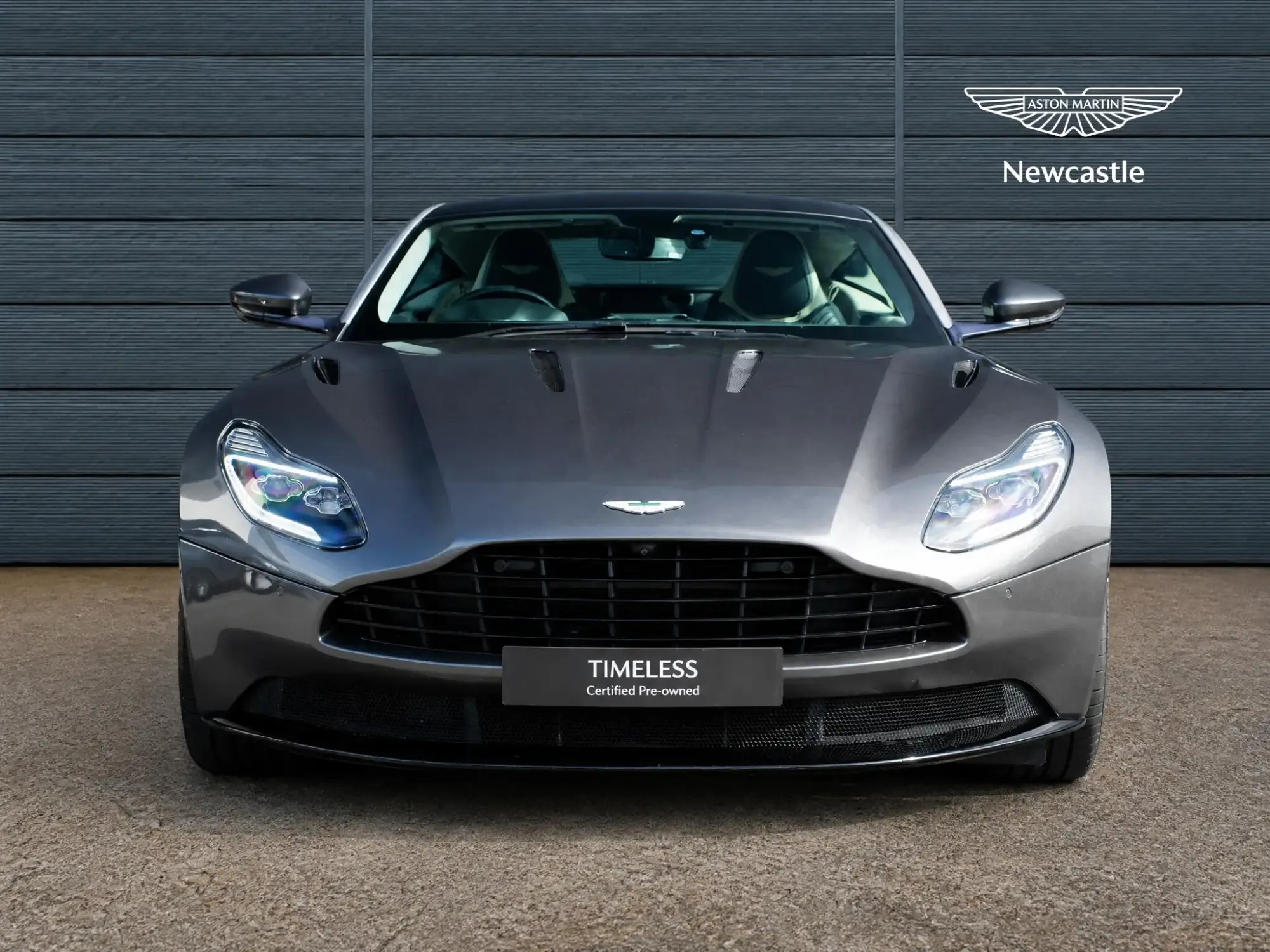 Aston Martin DB11 Image 2 Aston Martin DB11 Image 2